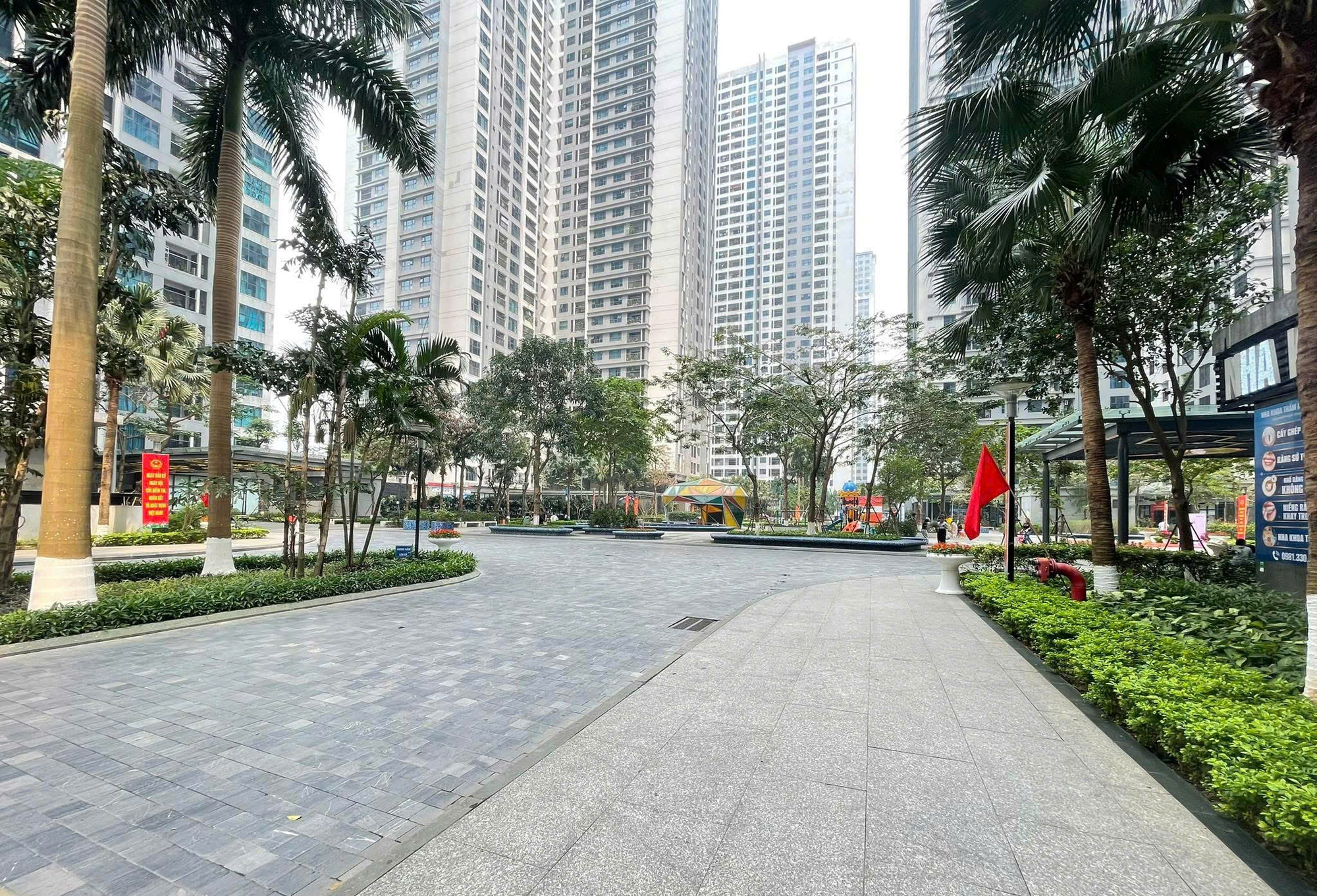 Chung cư Hà Nội: Sơ cấp tăng giá, thứ cấp đua nhau cắt lỗ- Ảnh 3.