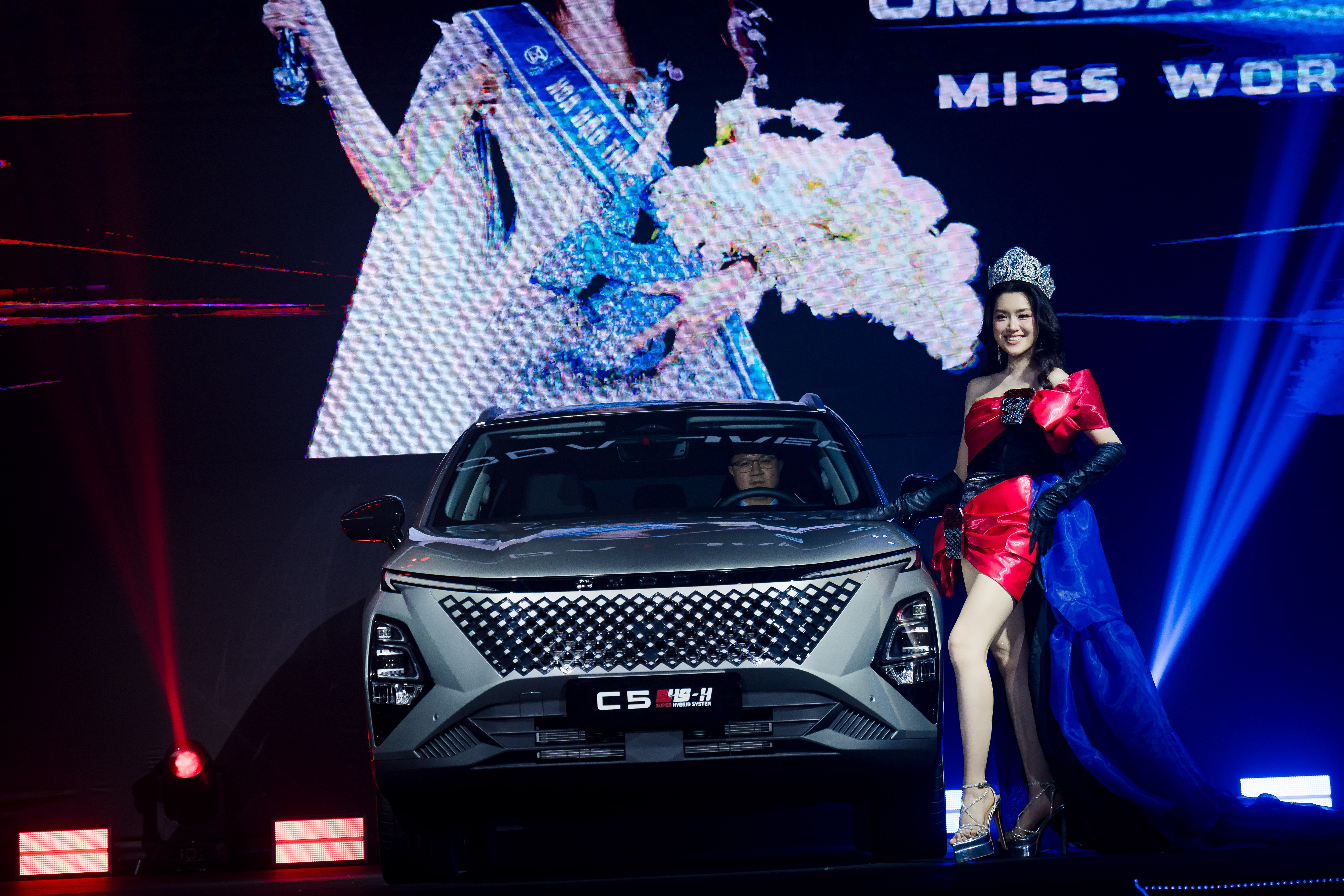 Xe hybrid Omoda C5 SHS-H được bảo hành một triệu km tại Việt Nam- Ảnh 4.