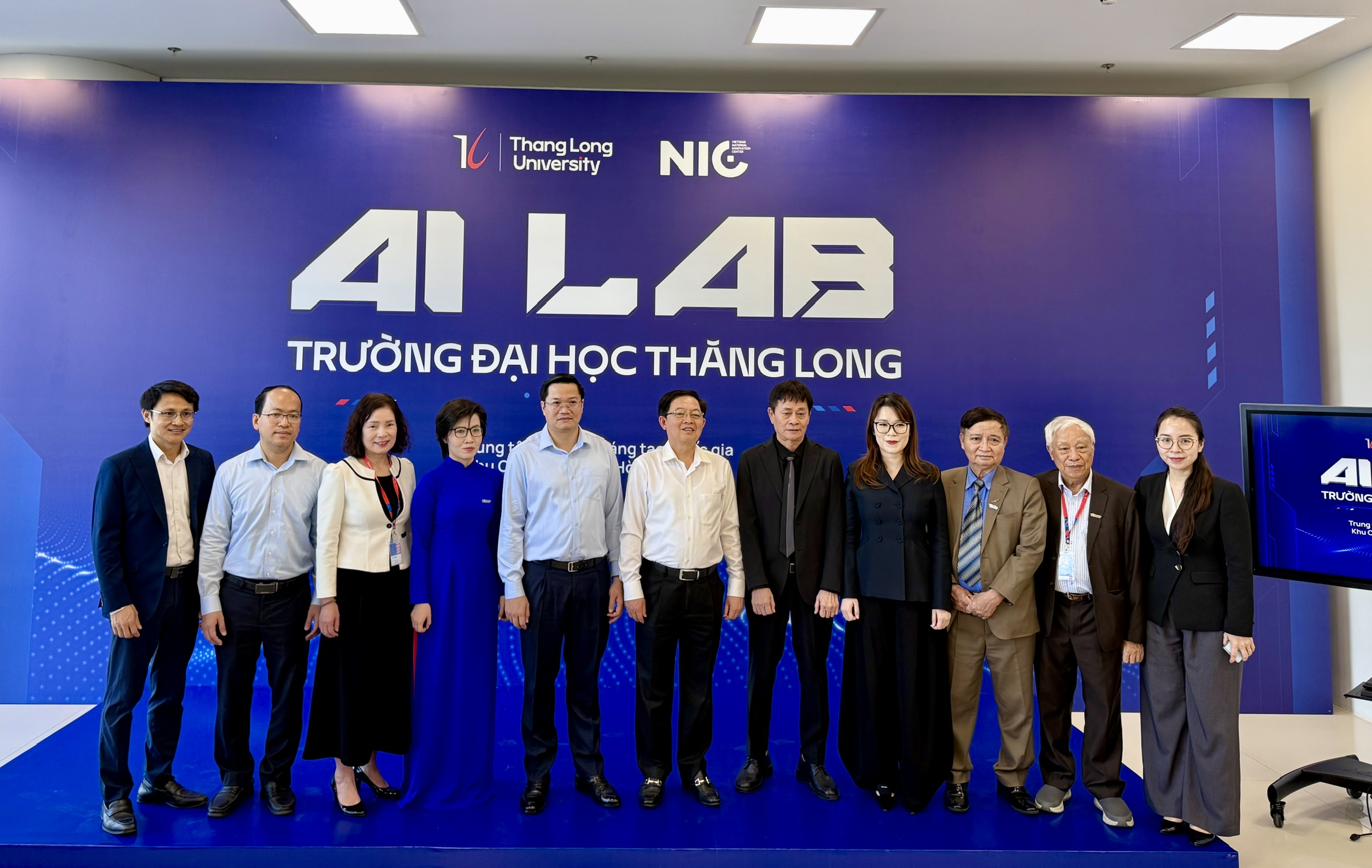 Trường Đại học Thăng Long triển khai AI Lab tại NIC Hòa Lạc- Ảnh 1. Trường Đại học Thăng Long triển khai AI Lab tại NIC Hòa Lạc- Ảnh 1.