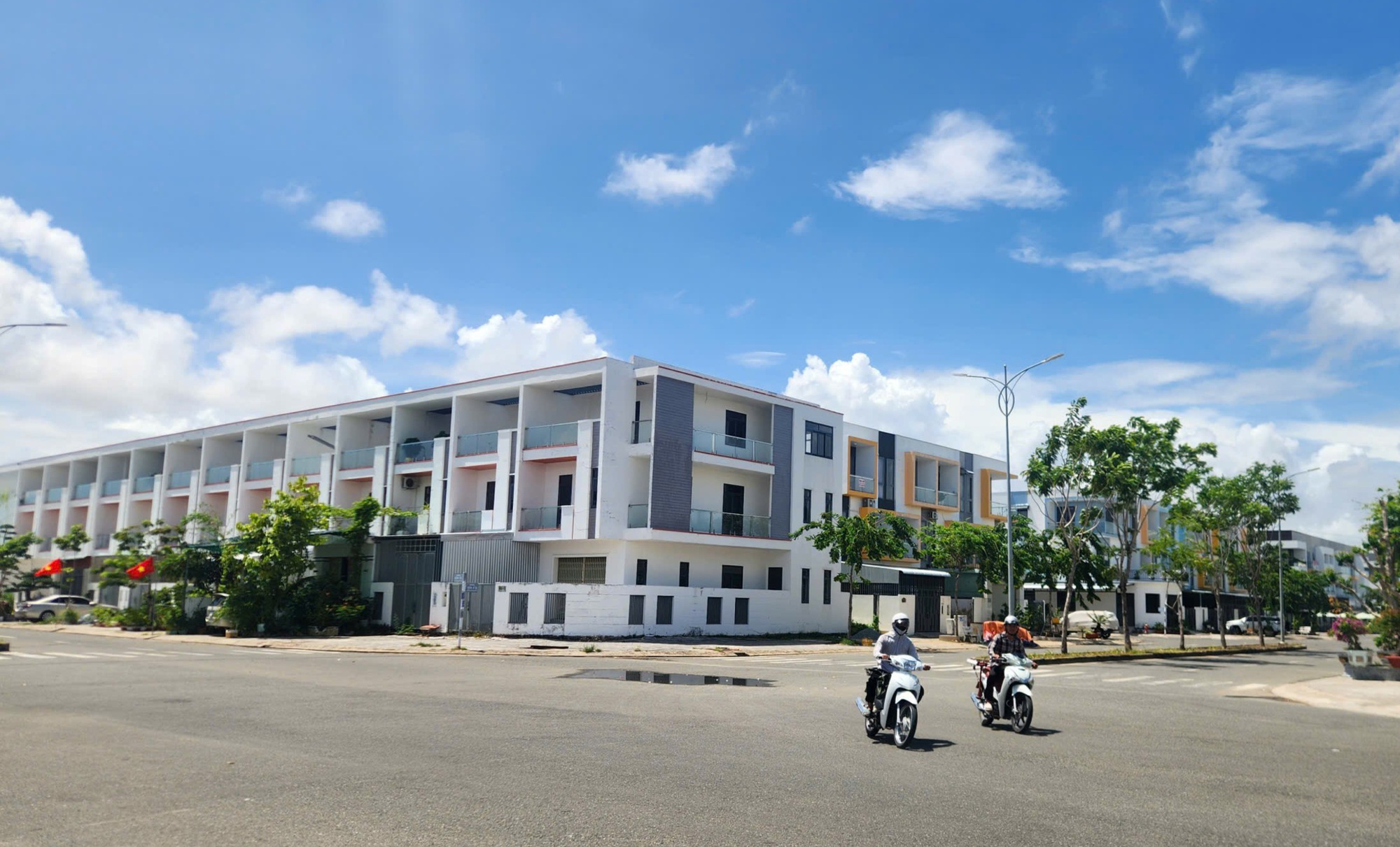 Thị trường bất động sản An Giang khởi sắc, dự báo sôi động trong nửa cuối năm- Ảnh 1.