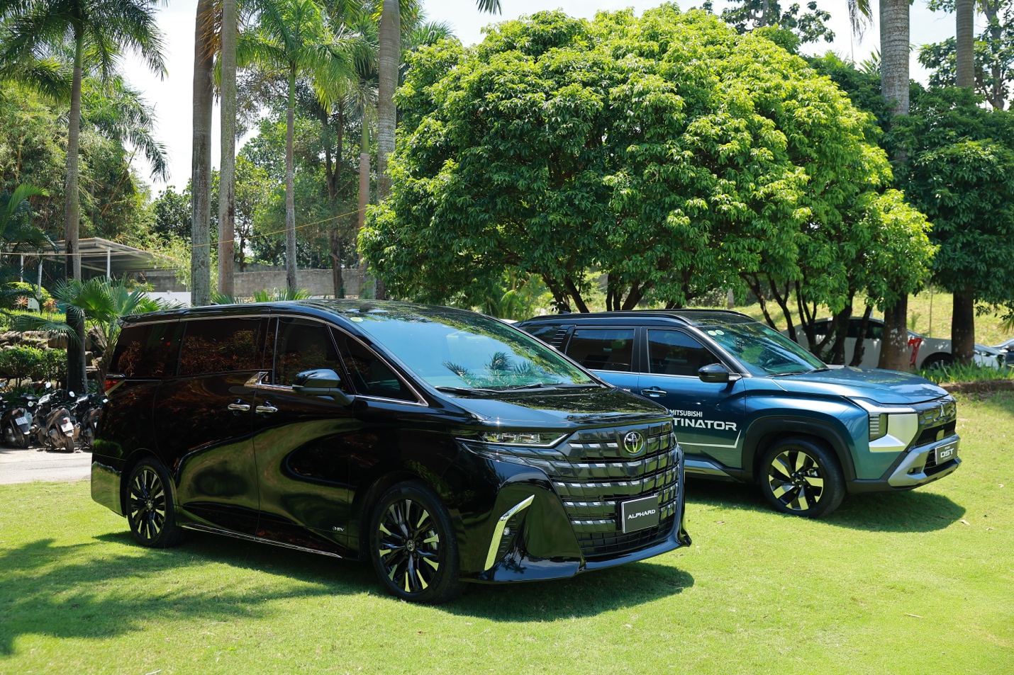 Dàn xe sang, xe điện quy tụ tại giải golf doanh nhân- Ảnh 2.