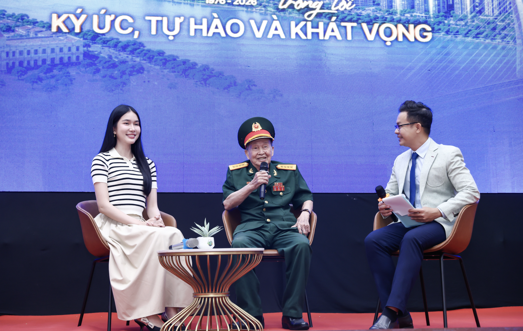 Ph&aacute;t động cuộc thi "50 năm Th&agrave;nh phố trong t&ocirc;i", lan tỏa k&yacute; ức v&agrave; kh&aacute;t vọng về TP.HCM- Ảnh 3.
