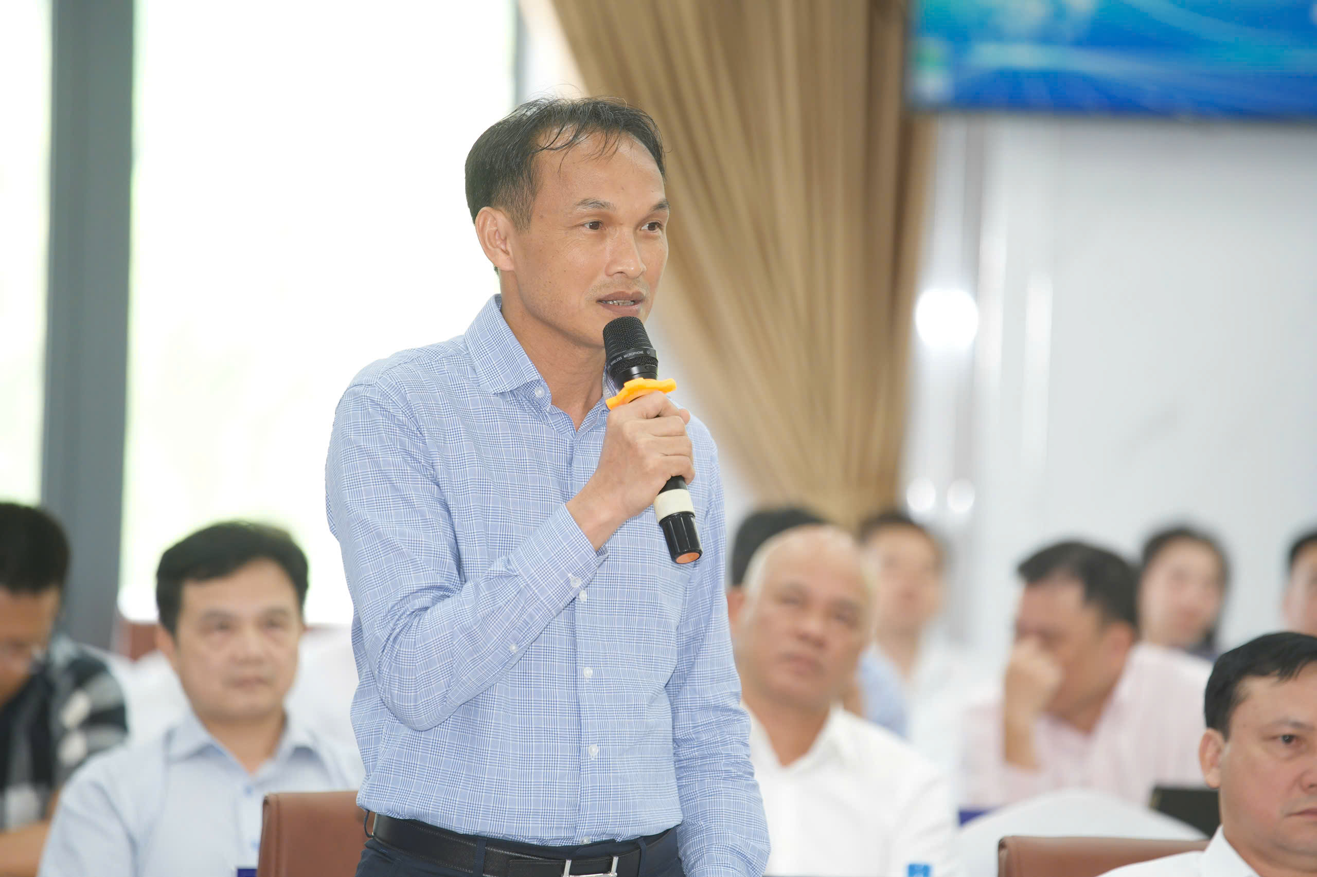 Doanh nghiệp giao th&ocirc;ng b&agrave;n c&aacute;ch ho&aacute; giải kh&oacute; khăn về nh&acirc;n lực- Ảnh 2.