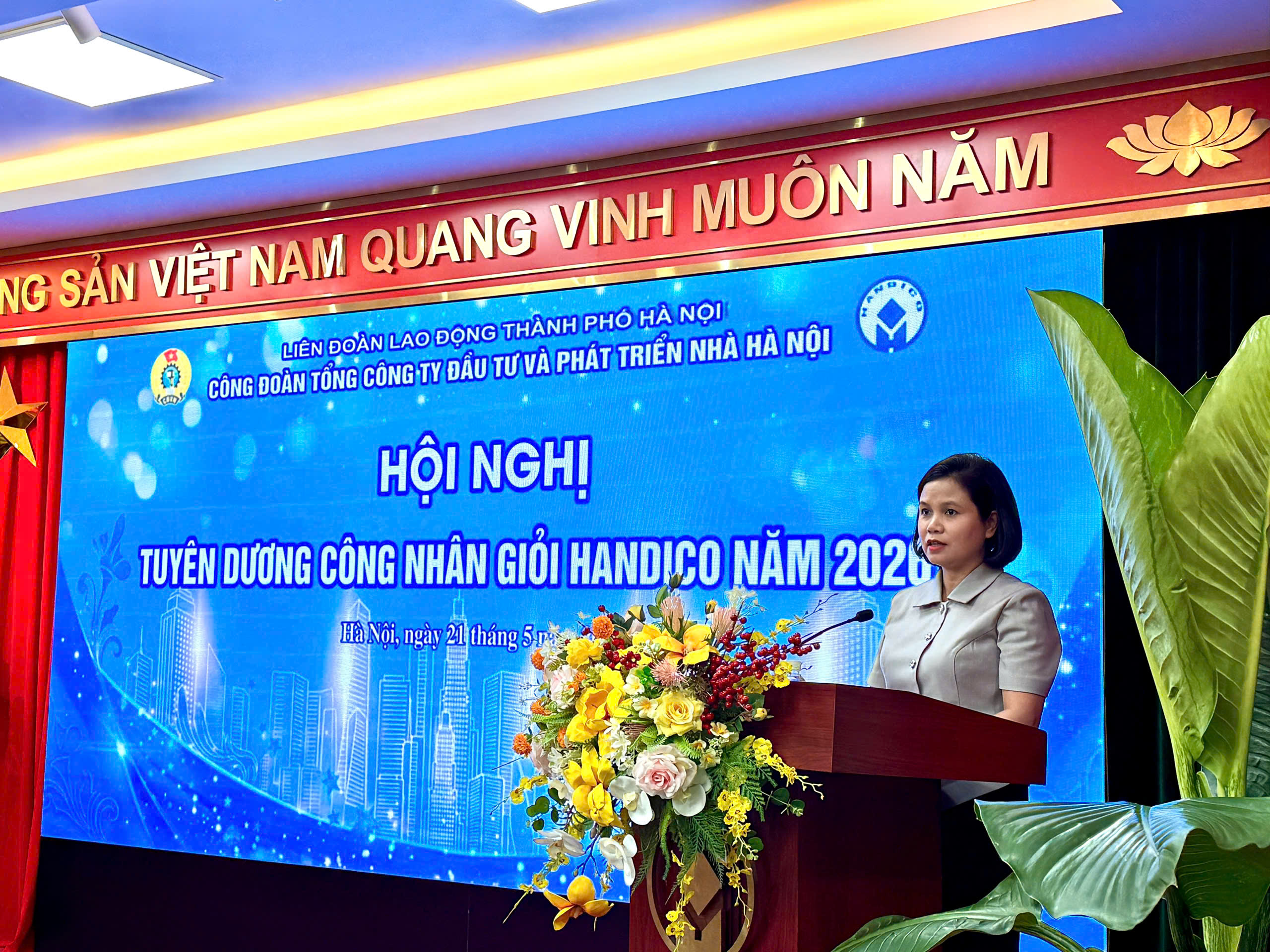 Tôn vinh người thợ giỏi, lan tỏa giá trị lao động sáng tạo- Ảnh 3. Tôn vinh người thợ giỏi, lan tỏa giá trị lao động sáng tạo- Ảnh 3.