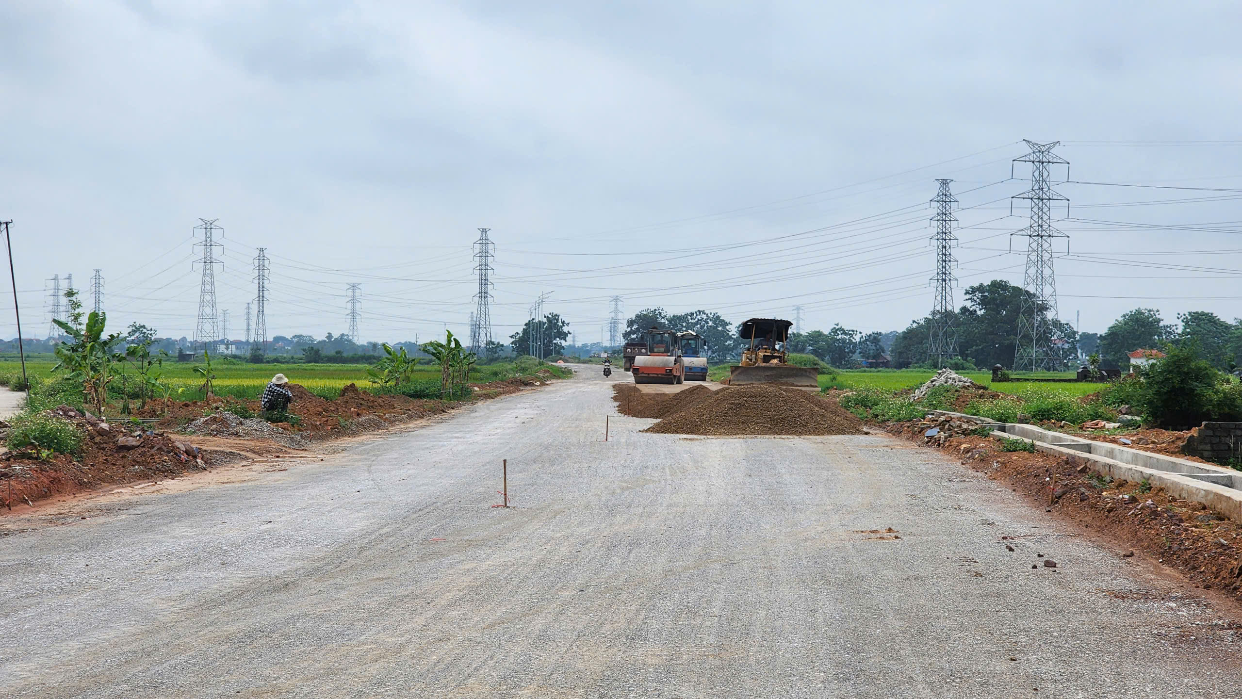 Đường hơn 300 tỷ đồng ở Bắc Ninh tăng tốc thi c&ocirc;ng để về đ&iacute;ch đ&uacute;ng hẹn trong th&aacute;ng 9- Ảnh 2.