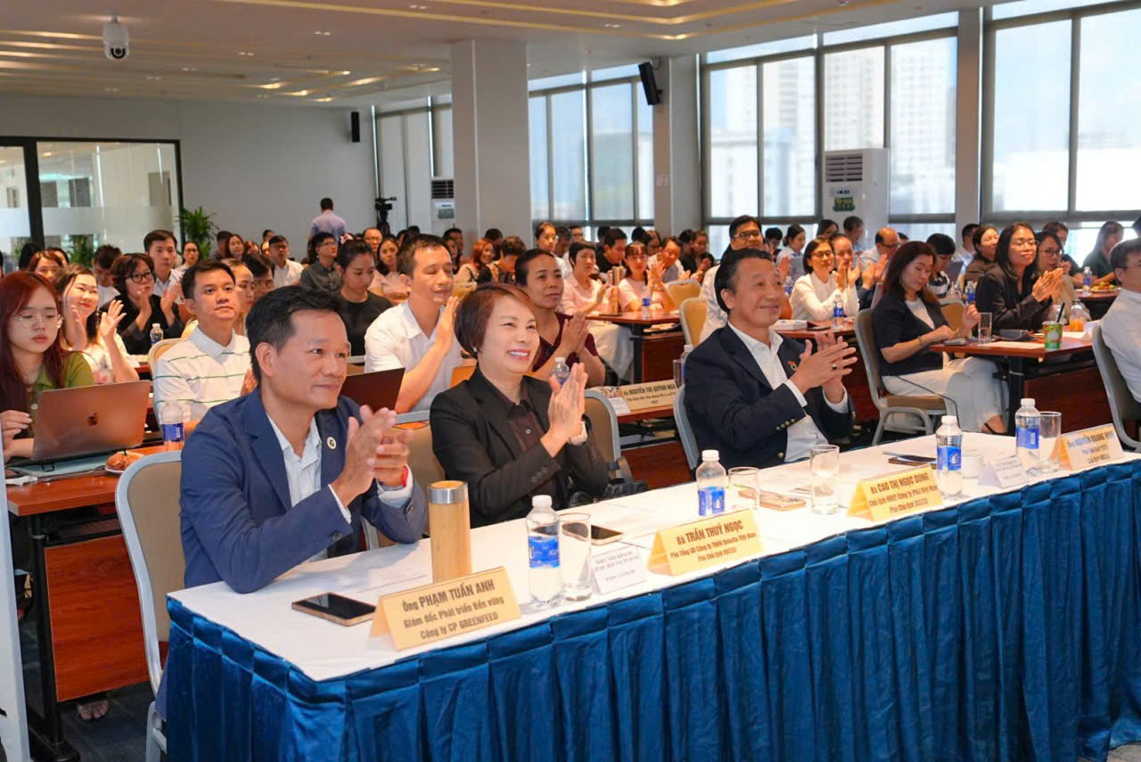 Ph&aacute;t động Chương tr&igrave;nh đ&aacute;nh gi&aacute; doanh nghiệp bền vững Việt Nam 2026 - Ảnh 1.