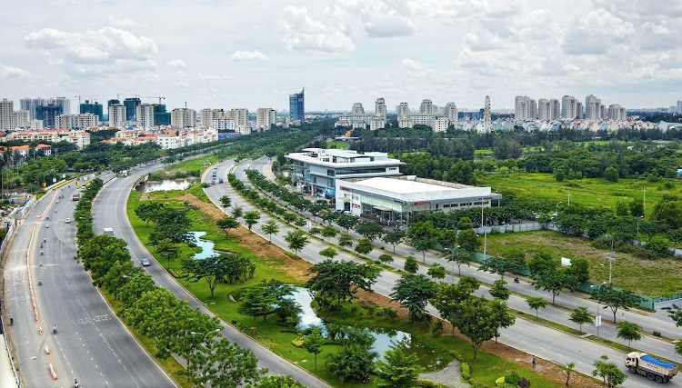 Nhiều gia đình chật vật trả nợ mua nhà sau thời gian ưu đãi lãi suất- Ảnh 1.