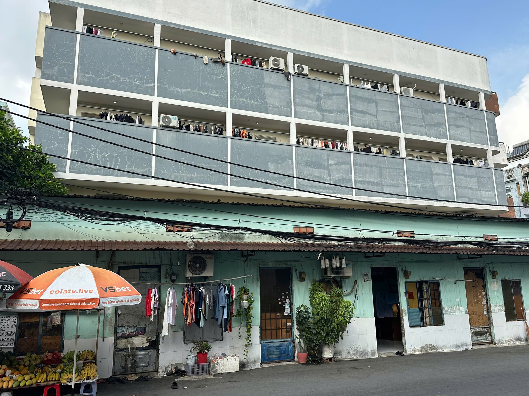 TP.HCM: Thị trường phòng trọ cho thuê tăng trưởng, nhu cầu ở lớn- Ảnh 1.