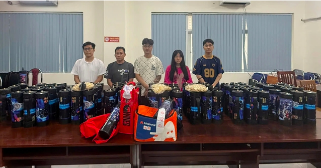 TP.HCM: Triệt ph&aacute; đường d&acirc;y bu&ocirc;n b&aacute;n kh&iacute; cười quy m&ocirc; lớn- Ảnh 1.