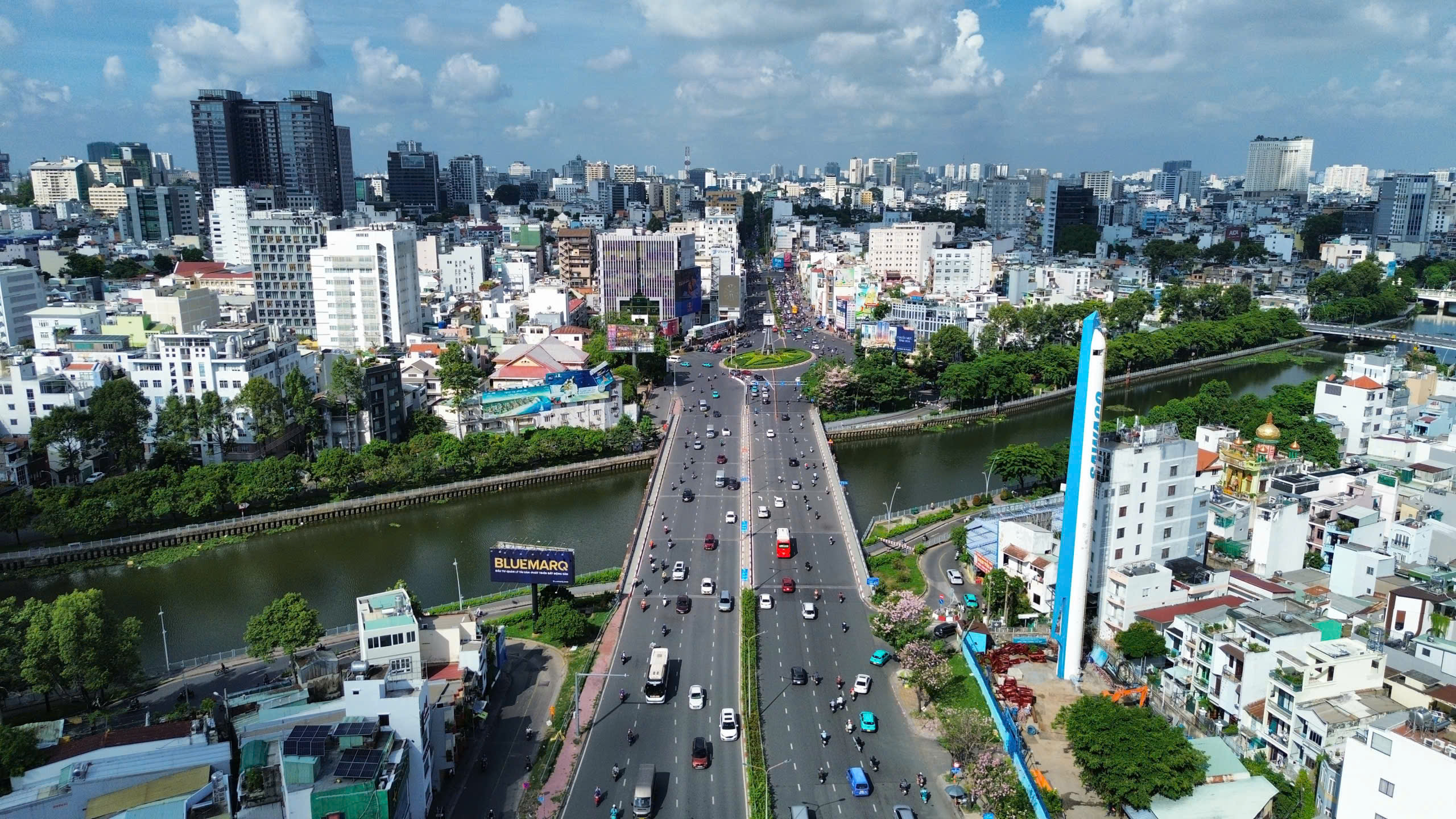 TP.HCM ch&iacute;nh thức điều chỉnh giao th&ocirc;ng tại v&ograve;ng xoay Điện Bi&ecirc;n Phủ- Ảnh 4.