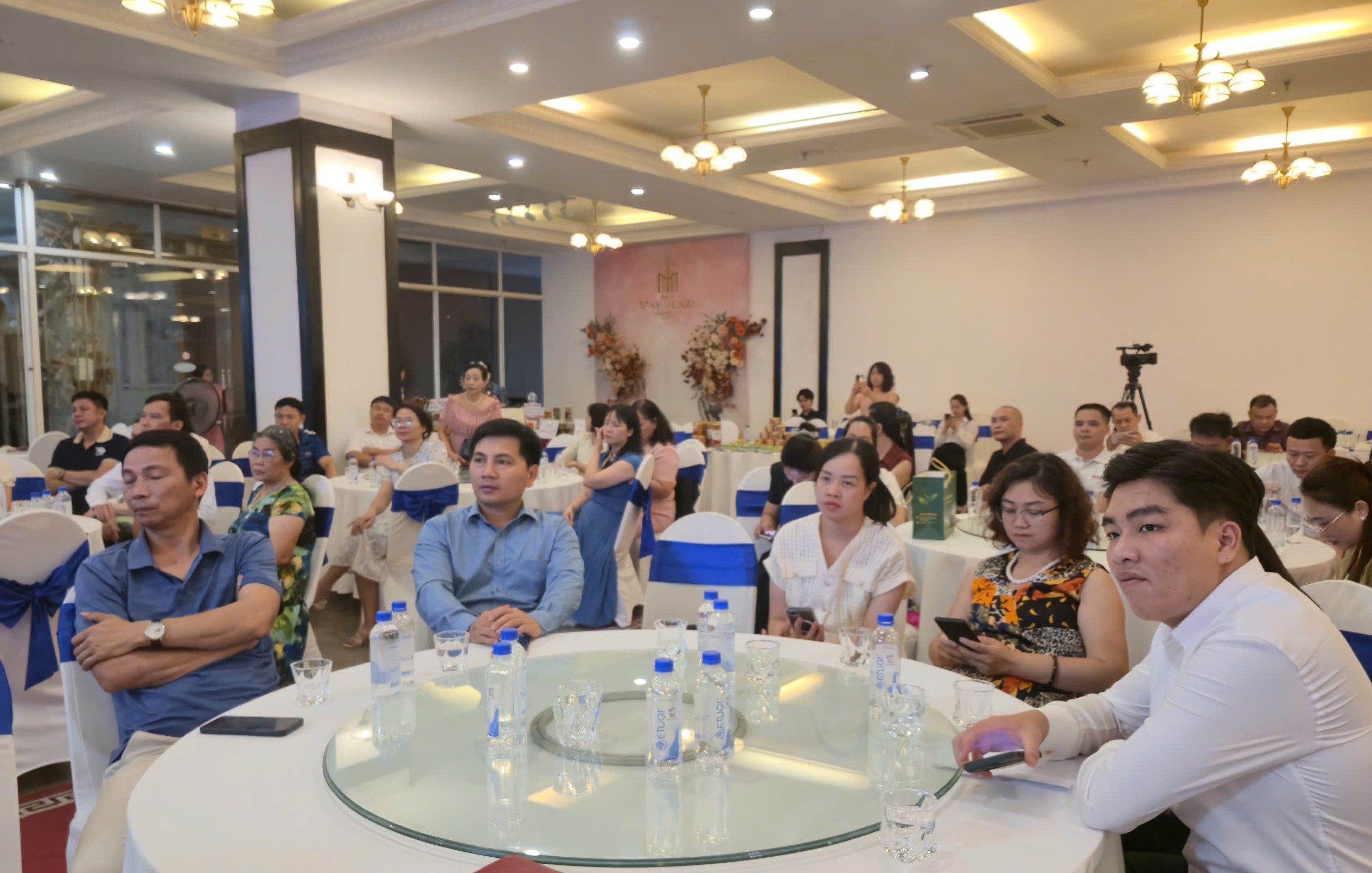 Kết nối giao thương, mở lối hợp tác cho doanh nghiệp Thái Nguyên- Ảnh 13. Kết nối giao thương, mở lối hợp tác cho doanh nghiệp Thái Nguyên- Ảnh 13.