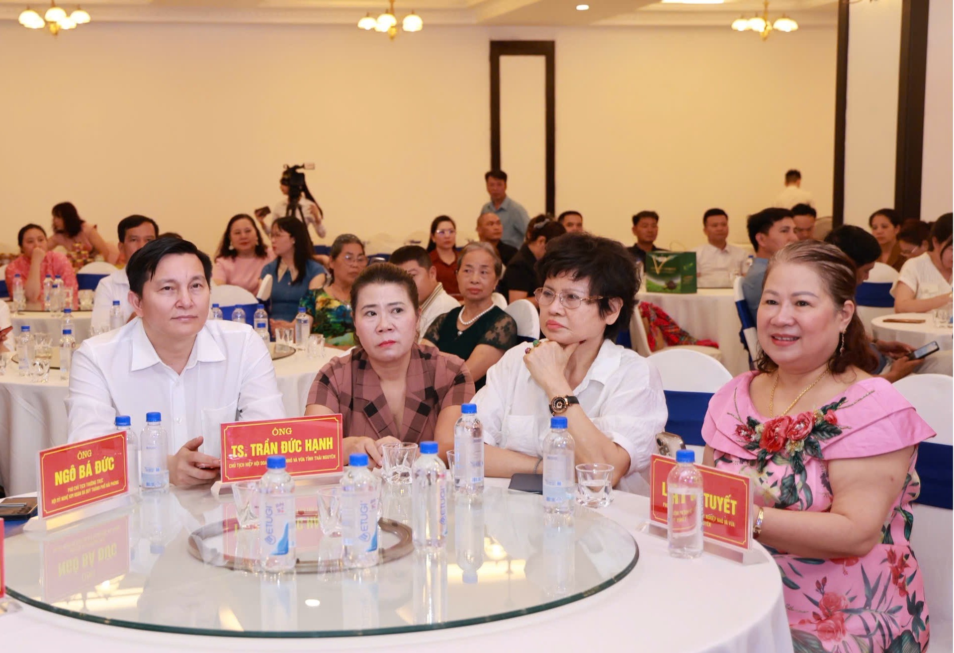Kết nối giao thương, mở lối hợp tác cho doanh nghiệp Thái Nguyên- Ảnh 12. Kết nối giao thương, mở lối hợp tác cho doanh nghiệp Thái Nguyên- Ảnh 12.