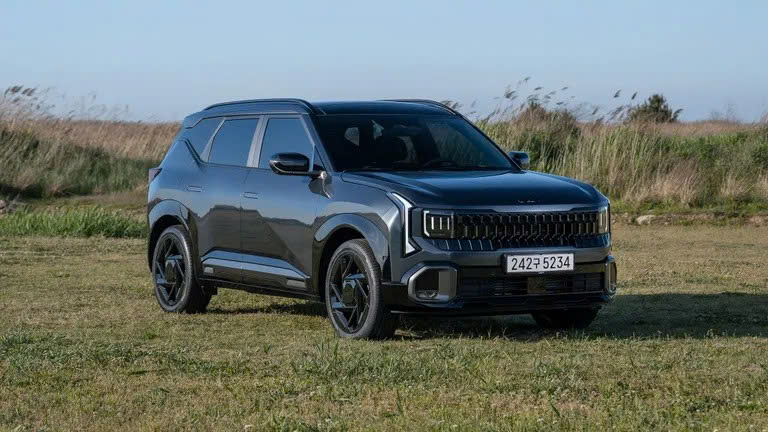 Kia Seltos 2027 thêm bản hybrid tiết kiệm xăng- Ảnh 2. Kia Seltos 2027 thêm bản hybrid tiết kiệm xăng- Ảnh 2.