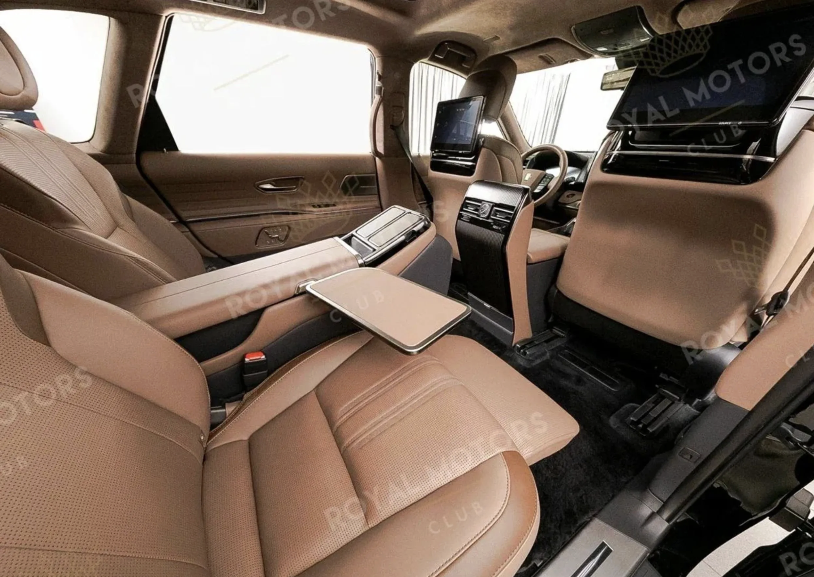 Toyota Century cũ có giá đắt hơn Rolls-Royce Cullinan- Ảnh 3. Toyota Century cũ có giá đắt hơn Rolls-Royce Cullinan- Ảnh 3.