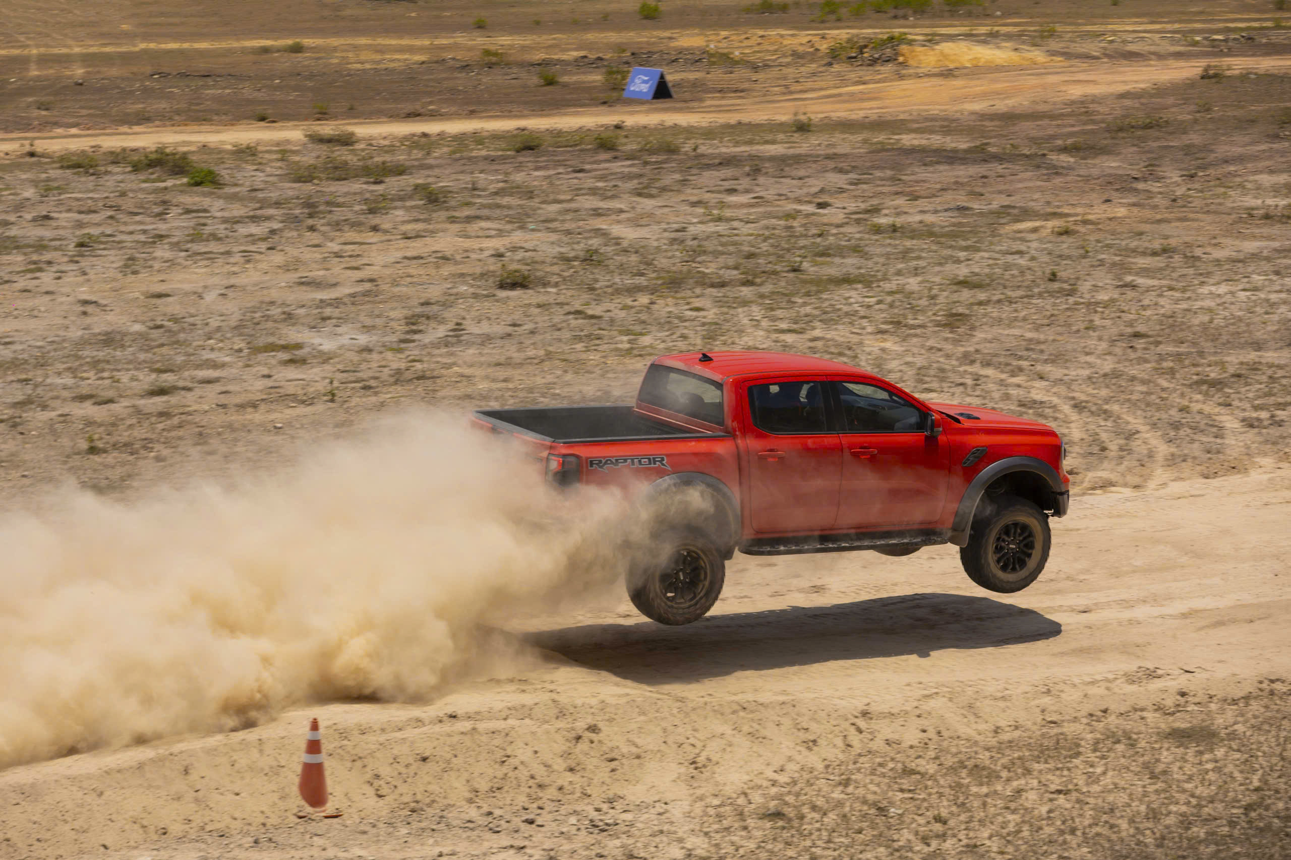 Hệ thống treo trên Ford Ranger Raptor có gì đặc biệt?- Ảnh 3.