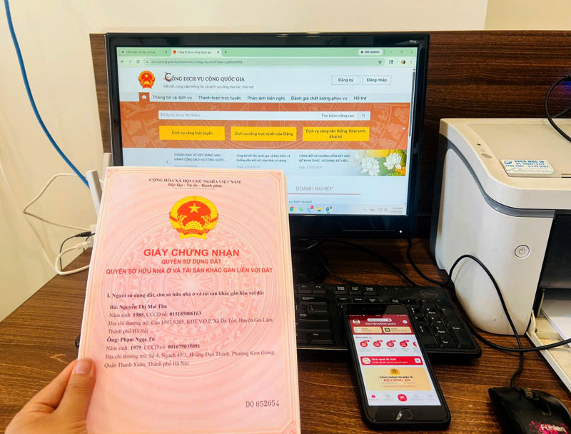 Cảnh giác với chiêu lừa "số hóa sổ đỏ"- Ảnh 1. Cảnh giác với chiêu lừa "số hóa sổ đỏ"- Ảnh 1.