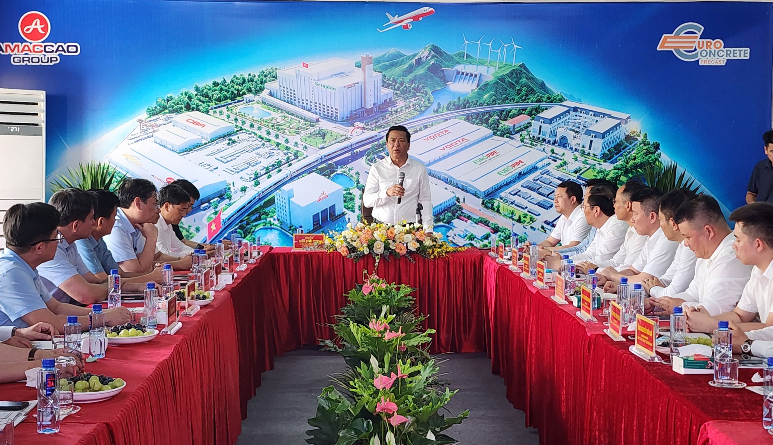 Bộ trưởng Trần Hồng Minh: Ph&aacute;t triển c&ocirc;ng nghiệp đường sắt phải r&otilde; lộ tr&igrave;nh, sản phẩm- Ảnh 6.