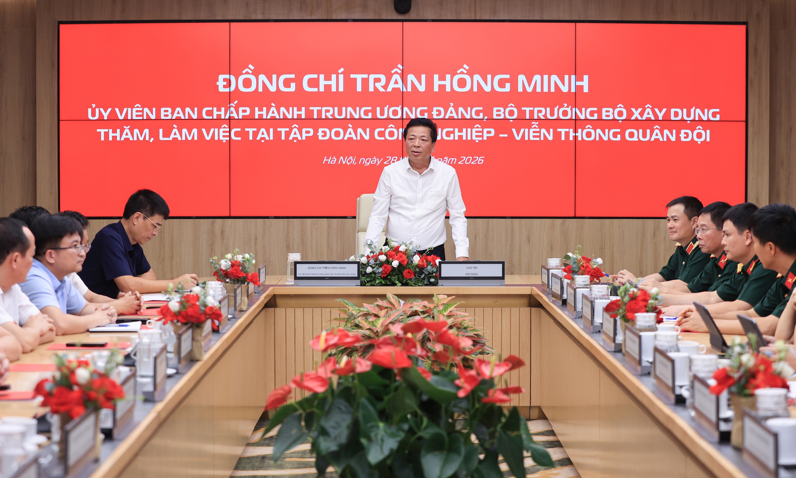Bộ trưởng Trần Hồng Minh: Ph&aacute;t triển c&ocirc;ng nghiệp đường sắt phải r&otilde; lộ tr&igrave;nh, sản phẩm- Ảnh 3.