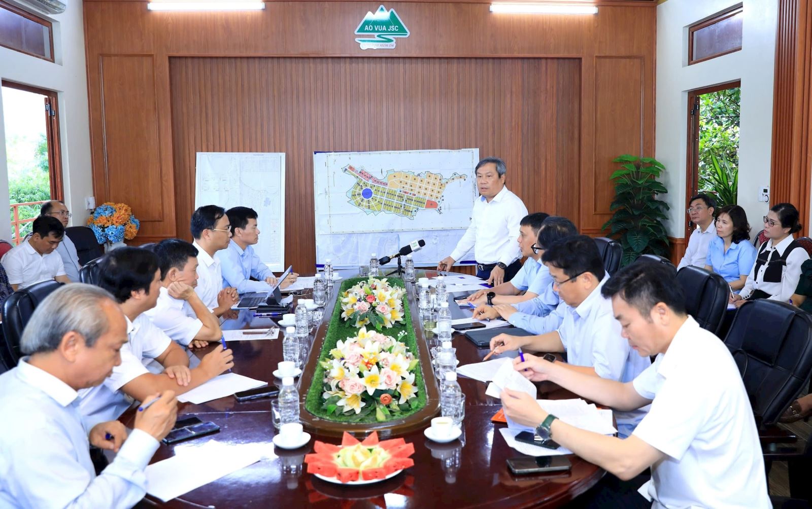 Kiến nghị chính sách đặc thù giải phóng mặt bằng Nghĩa trang Yên Kỳ- Ảnh 2. Kiến nghị chính sách đặc thù giải phóng mặt bằng Nghĩa trang Yên Kỳ- Ảnh 2.