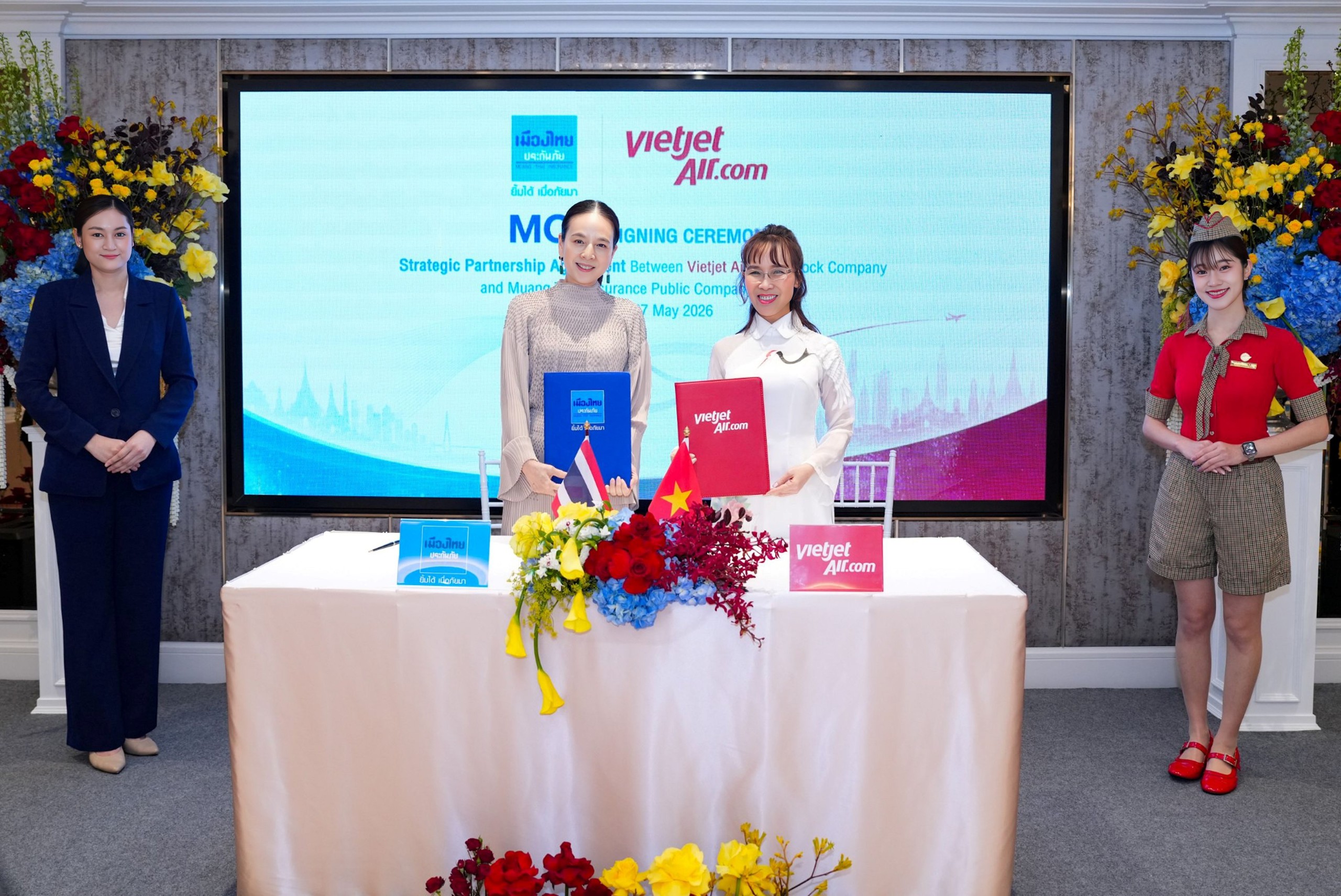 Vietjet mở rộng hợp tác bảo hiểm, thể thao và văn hóa với đối tác Thái Lan- Ảnh 4. Vietjet mở rộng hợp tác bảo hiểm, thể thao và văn hóa với đối tác Thái Lan- Ảnh 4.