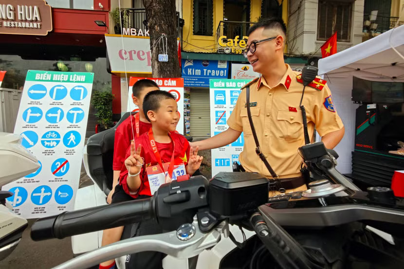 Nhiều hoạt động trải nghiệm đặc sắc tại Lễ hưởng ứng cuộc thi "Tổ quốc b&igrave;nh y&ecirc;n"- Ảnh 1.