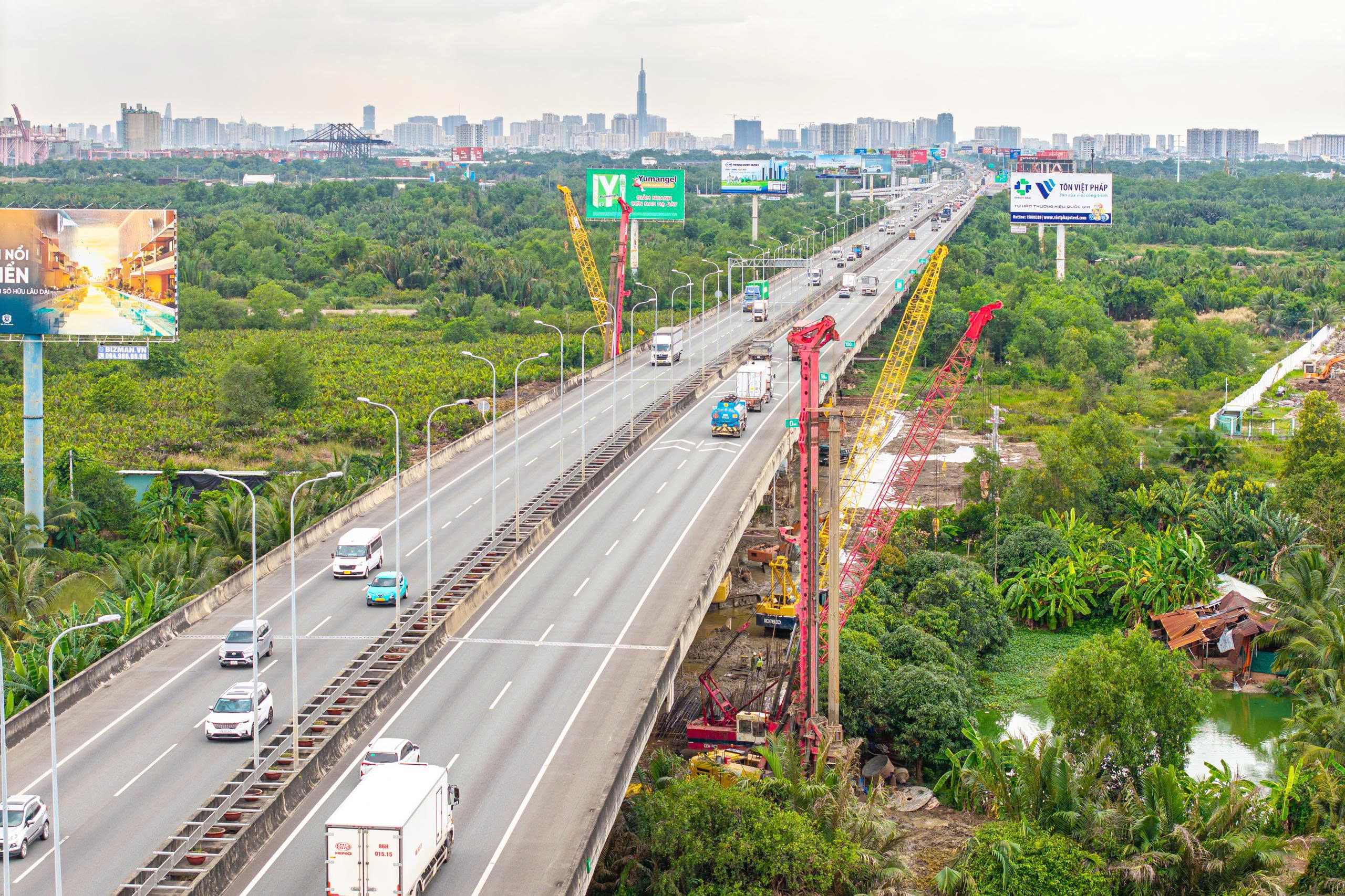 TP.HCM tăng tốc hạ tầng giao thông, nâng năng lực kết nối vùng - Ảnh 1.
