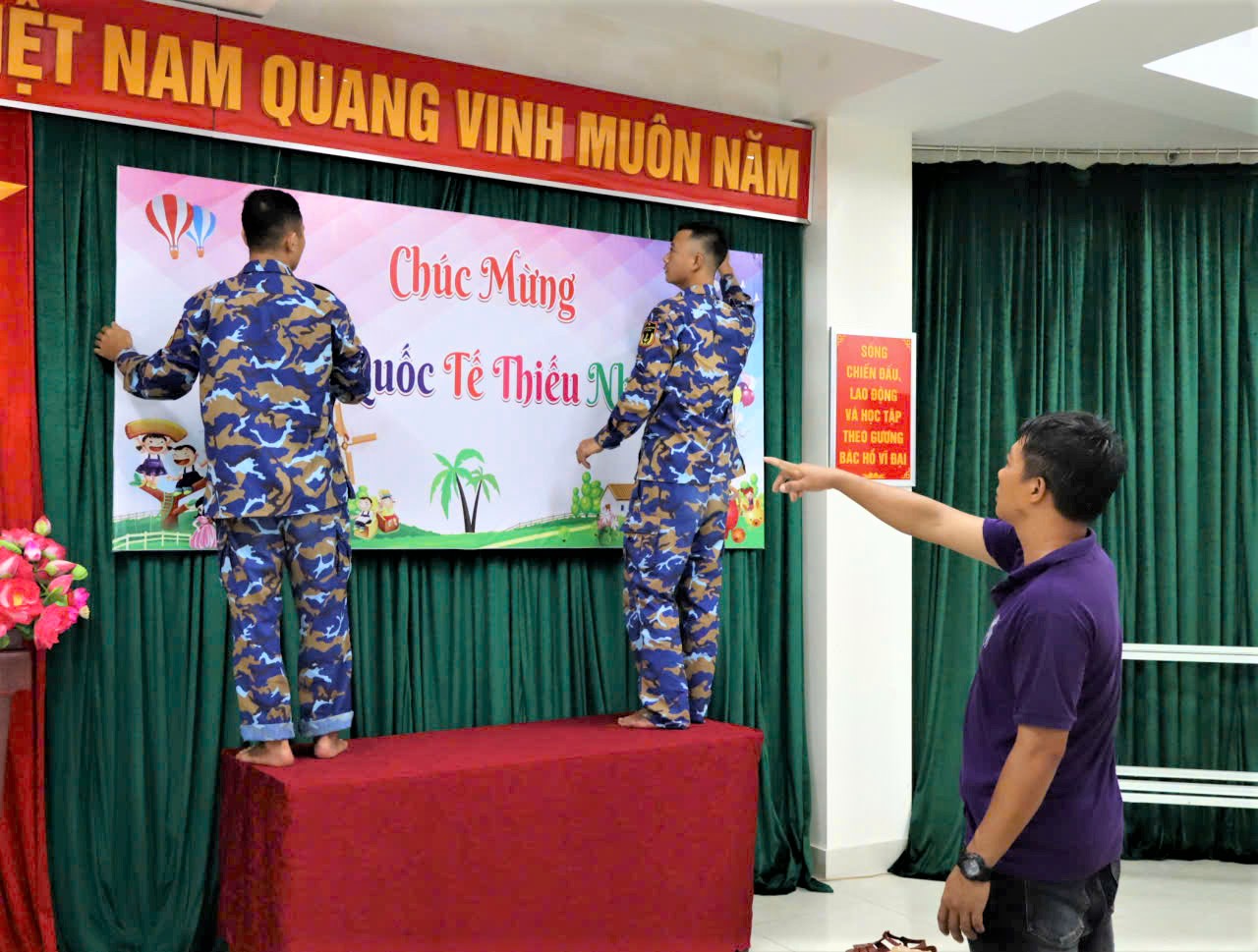 Rộn r&agrave;ng chuẩn bị tết Thiếu nhi ở Trường Sa- Ảnh 2.