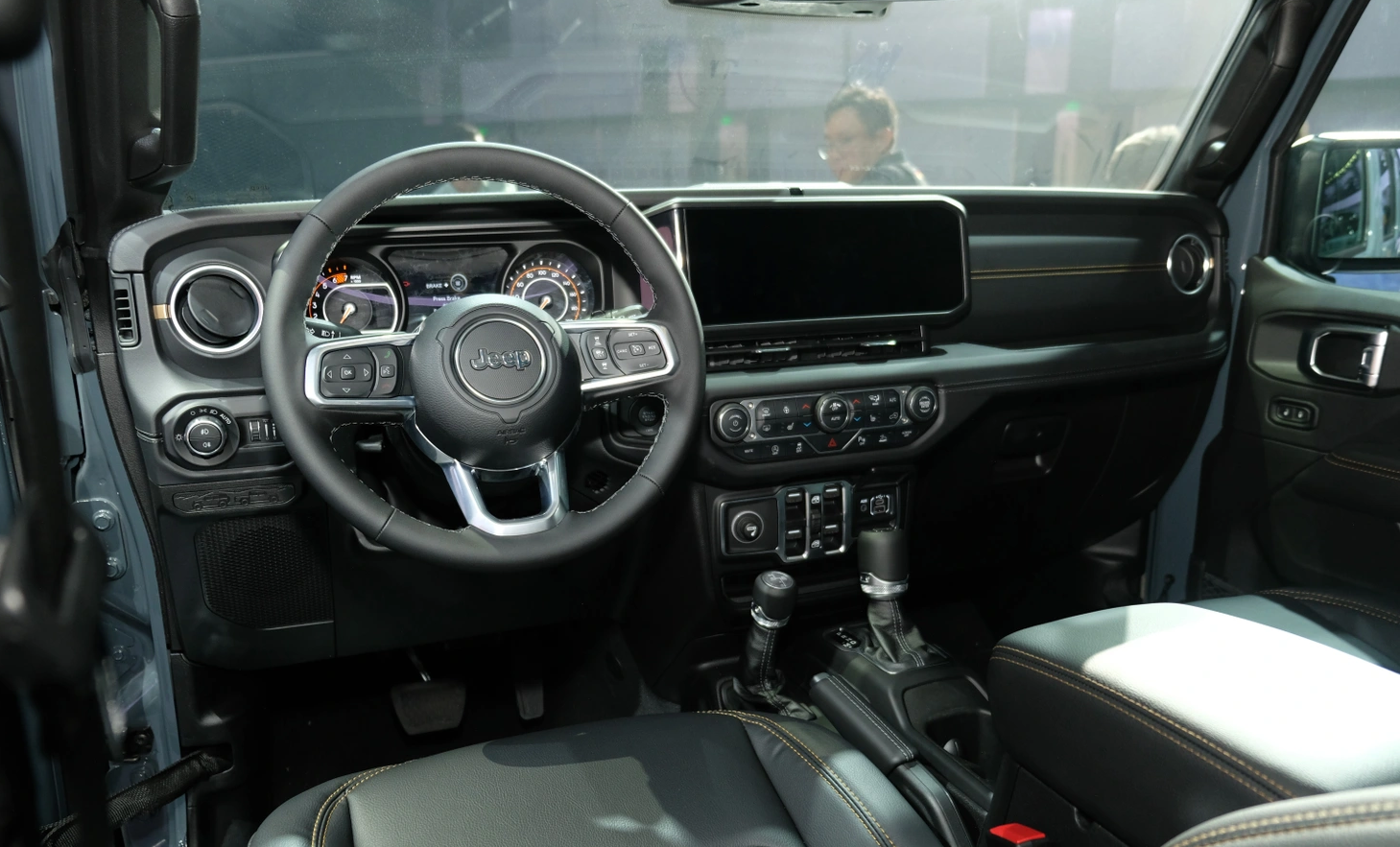 Đổi nhà phân phối, loạt xe Jeep, Ram có giá mềm hơn trăm triệu đồng- Ảnh 5. Đổi nhà phân phối, loạt xe Jeep, Ram có giá mềm hơn trăm triệu đồng- Ảnh 5.