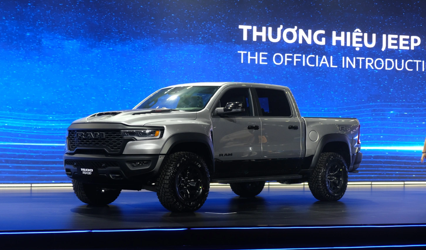 Đổi nhà phân phối, loạt xe Jeep, Ram có giá mềm hơn trăm triệu đồng- Ảnh 1. Đổi nhà phân phối, loạt xe Jeep, Ram có giá mềm hơn trăm triệu đồng- Ảnh 1.