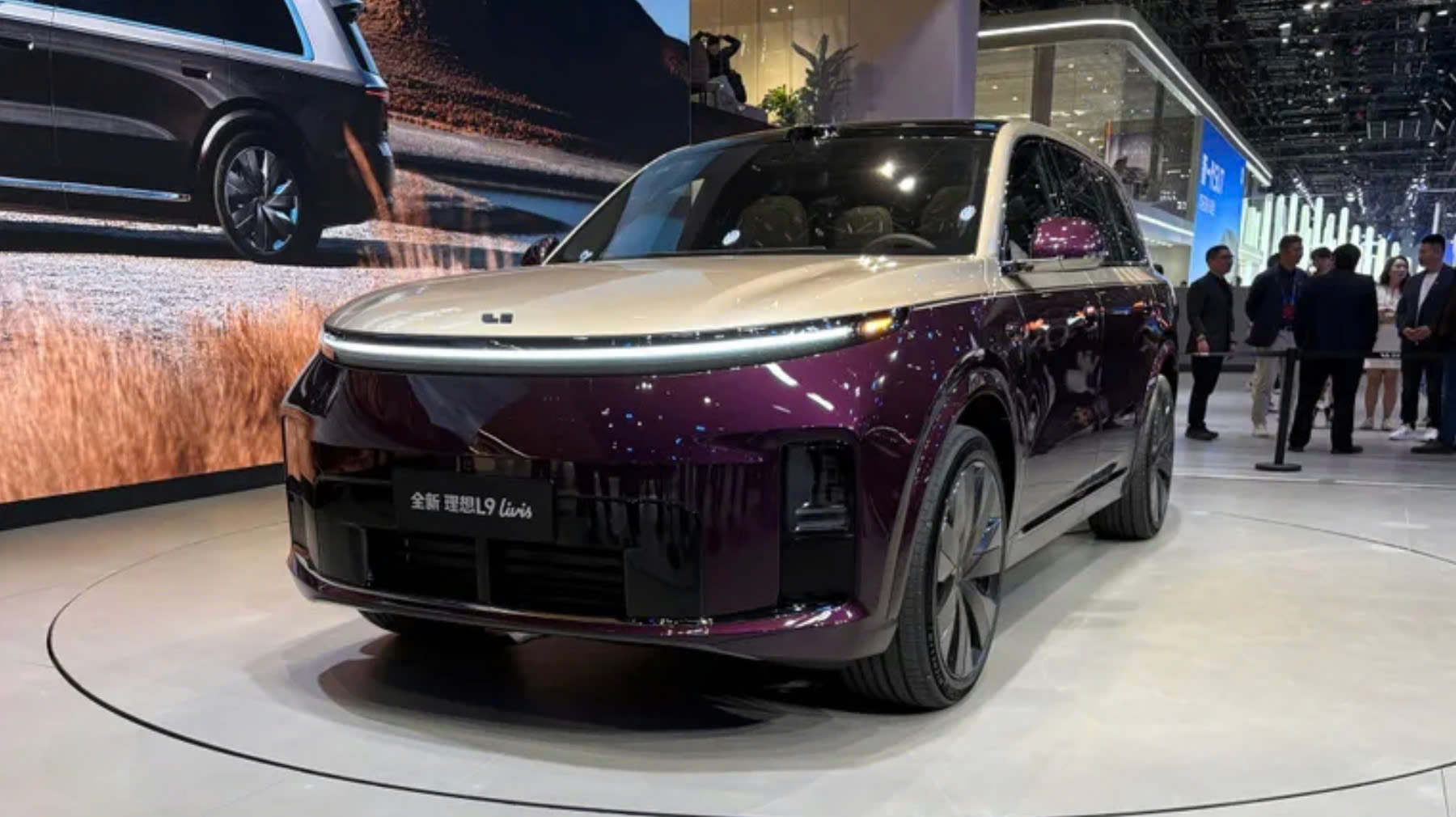 Dàn xe điện, hybrid định hình thị trường mới- Ảnh 1.