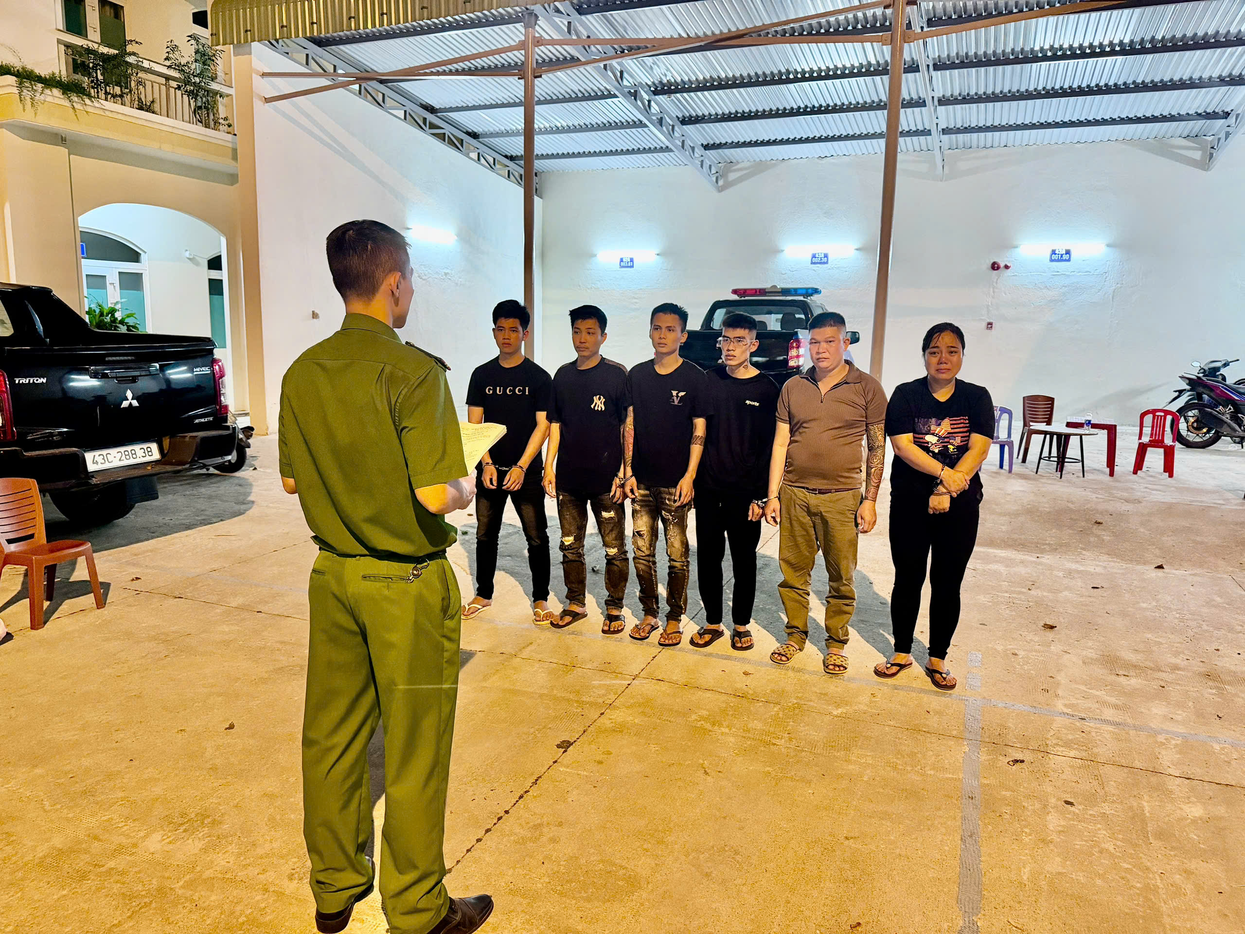 Đ&agrave; Nẵng: Triệt ph&aacute; đường d&acirc;y mua b&aacute;n người dưới 16 tuổi, bắt giữ 6 đối tượng- Ảnh 1.