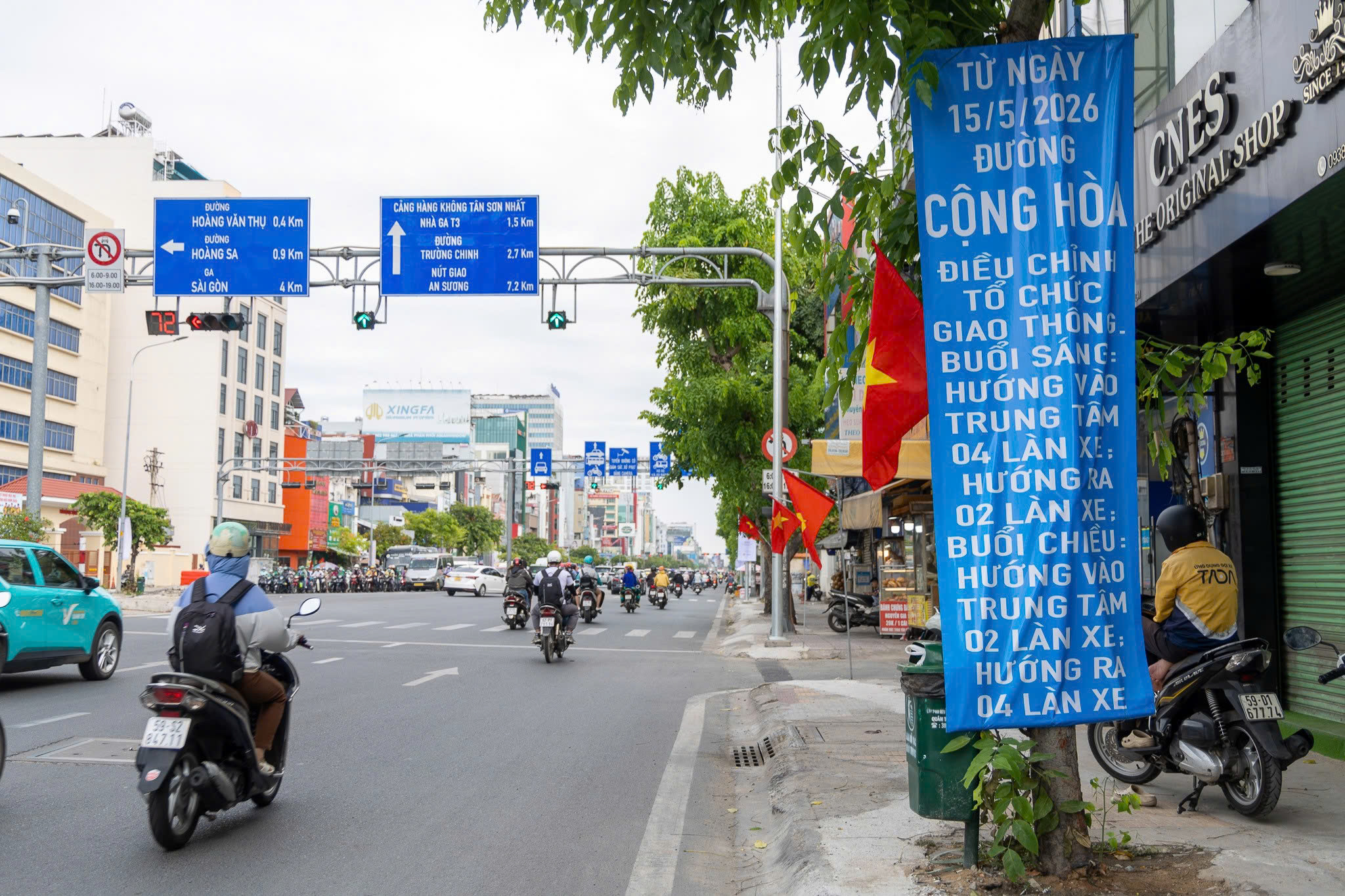 TP.HCM: Đường Cộng H&ograve;a th&ocirc;ng tho&aacute;ng, giảm kẹt xe sau mở rộng- Ảnh 3.