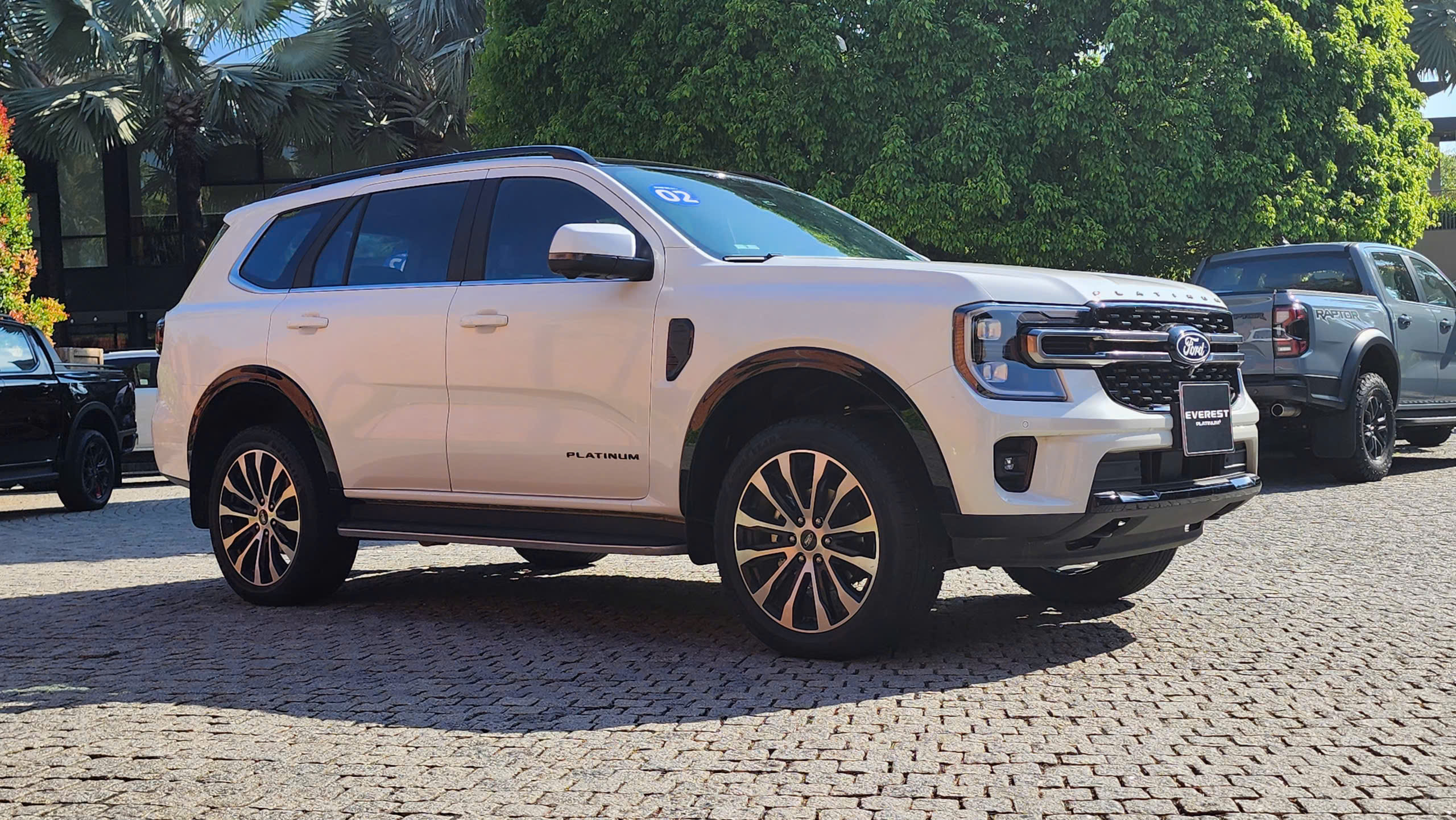 Ford Ranger và Everest lộ hình ảnh trước ngày ra mắt- Ảnh 1.