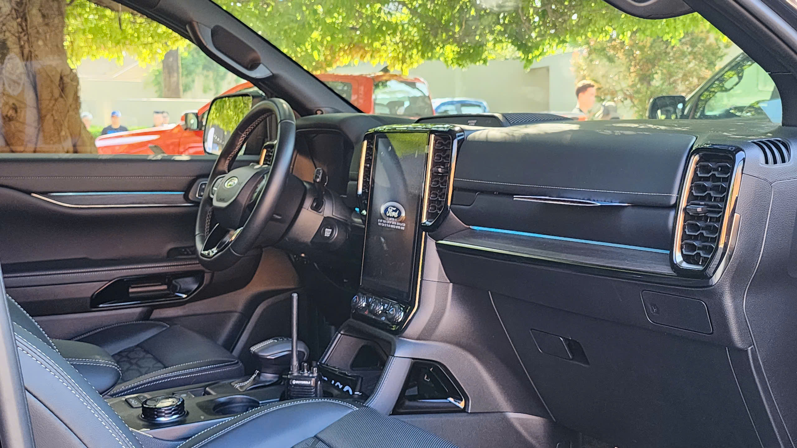 Ford Ranger và Everest lộ hình ảnh trước ngày ra mắt- Ảnh 3.
