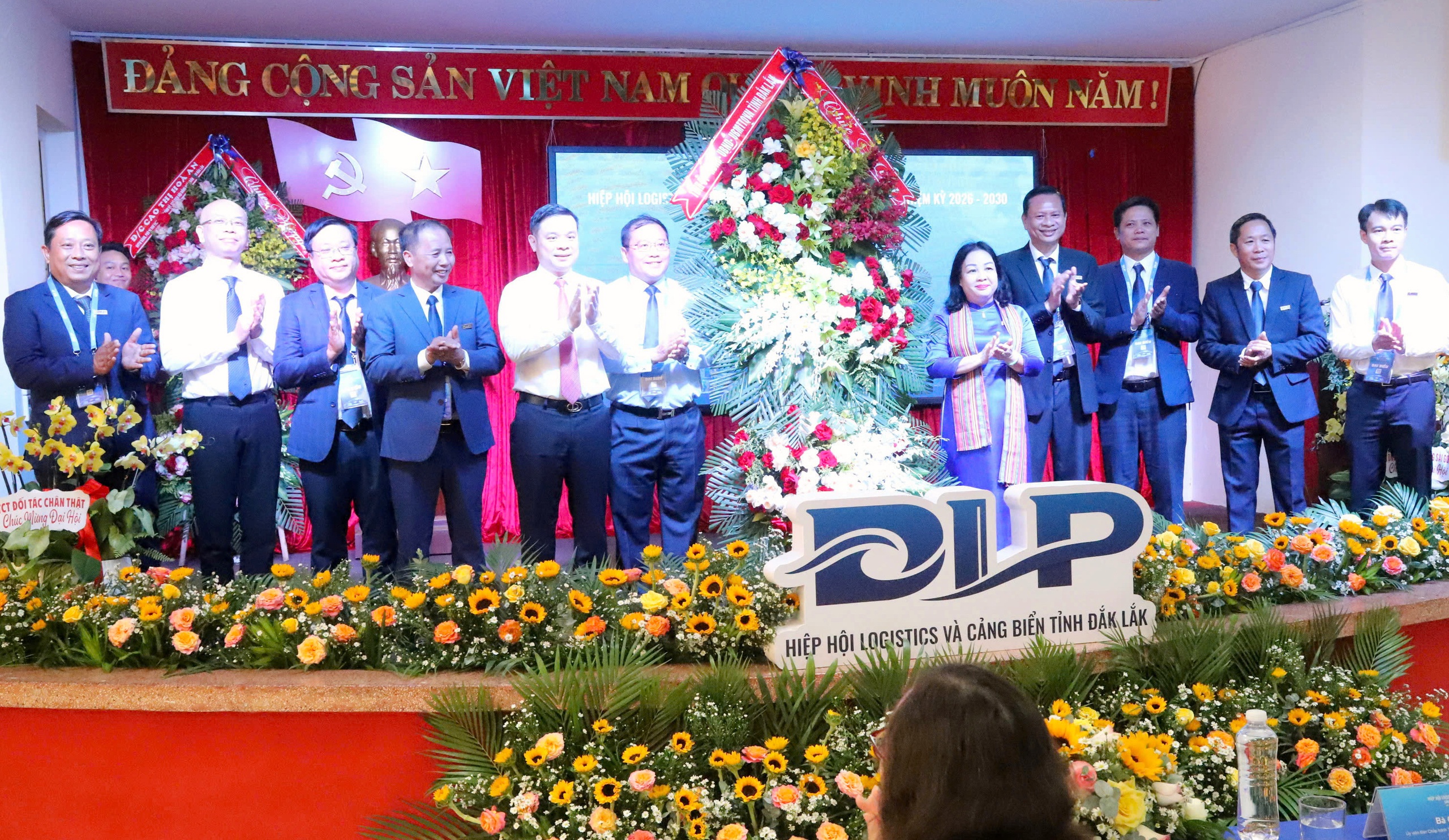 Đắk Lắk th&agrave;nh lập Hiệp hội Logistics v&agrave; Cảng biển nhiệm kỳ 2026 - 2030- Ảnh 2.