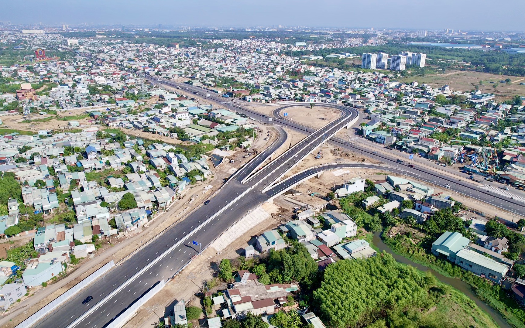 Gấp r&uacute;t ho&agrave;n thiện hạ tầng thu ph&iacute; th&ocirc;ng minh tr&ecirc;n cao tốc Bi&ecirc;n H&ograve;a - Vũng T&agrave;u- Ảnh 8.