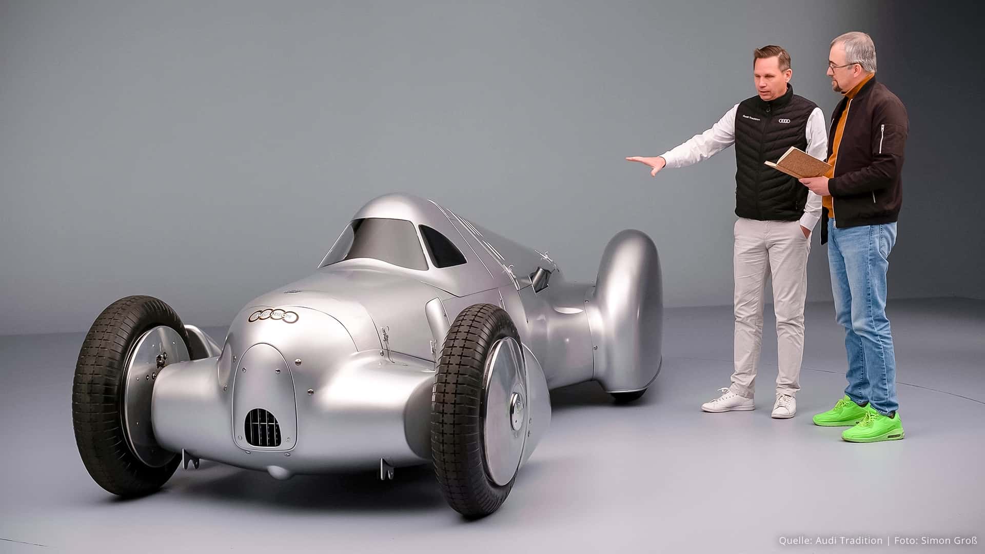 Audi hồi sinh “mũi tên bạc”, từng đạt tốc độ 327 km/h- Ảnh 4. Audi hồi sinh “mũi tên bạc”, từng đạt tốc độ 327 km/h- Ảnh 4.