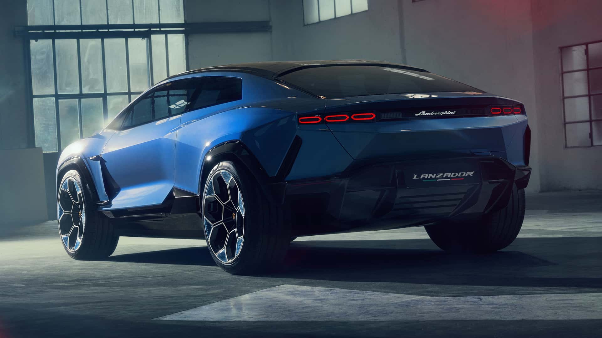 Lamborghini hoãn vô thời hạn kế hoạch xe điện đầu tiên- Ảnh 4. Lamborghini hoãn vô thời hạn kế hoạch xe điện đầu tiên- Ảnh 4.