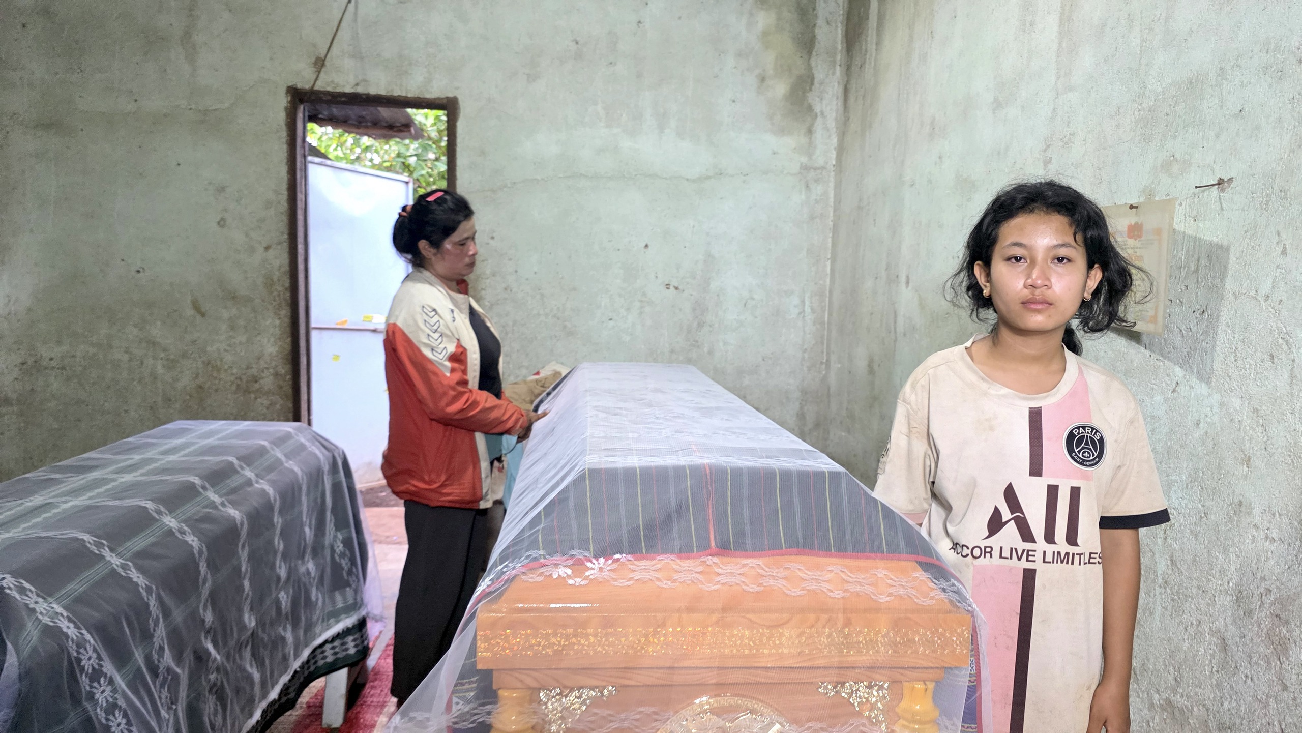 Nỗi đau mất chồng c&ugrave;ng con trai sau tai nạn thảm khốc- Ảnh 2.