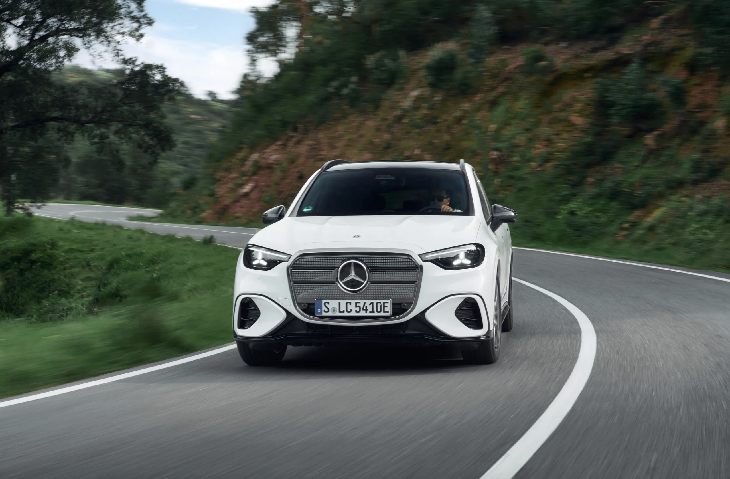 Mercedes-Benz GLC thuần điện có bản giá rẻ- Ảnh 3. Mercedes-Benz GLC thuần điện có bản giá rẻ- Ảnh 3.