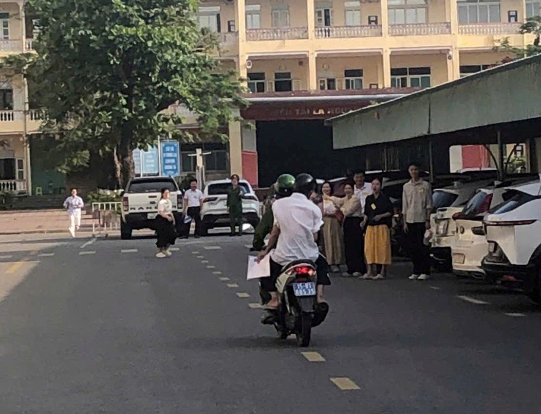 Thí sinh các tỉnh thành tự tin bước vào kỳ thi tốt nghiệp THPT năm 2026- Ảnh 6. Thí sinh các tỉnh thành tự tin bước vào kỳ thi tốt nghiệp THPT năm 2026 - Ảnh 6.