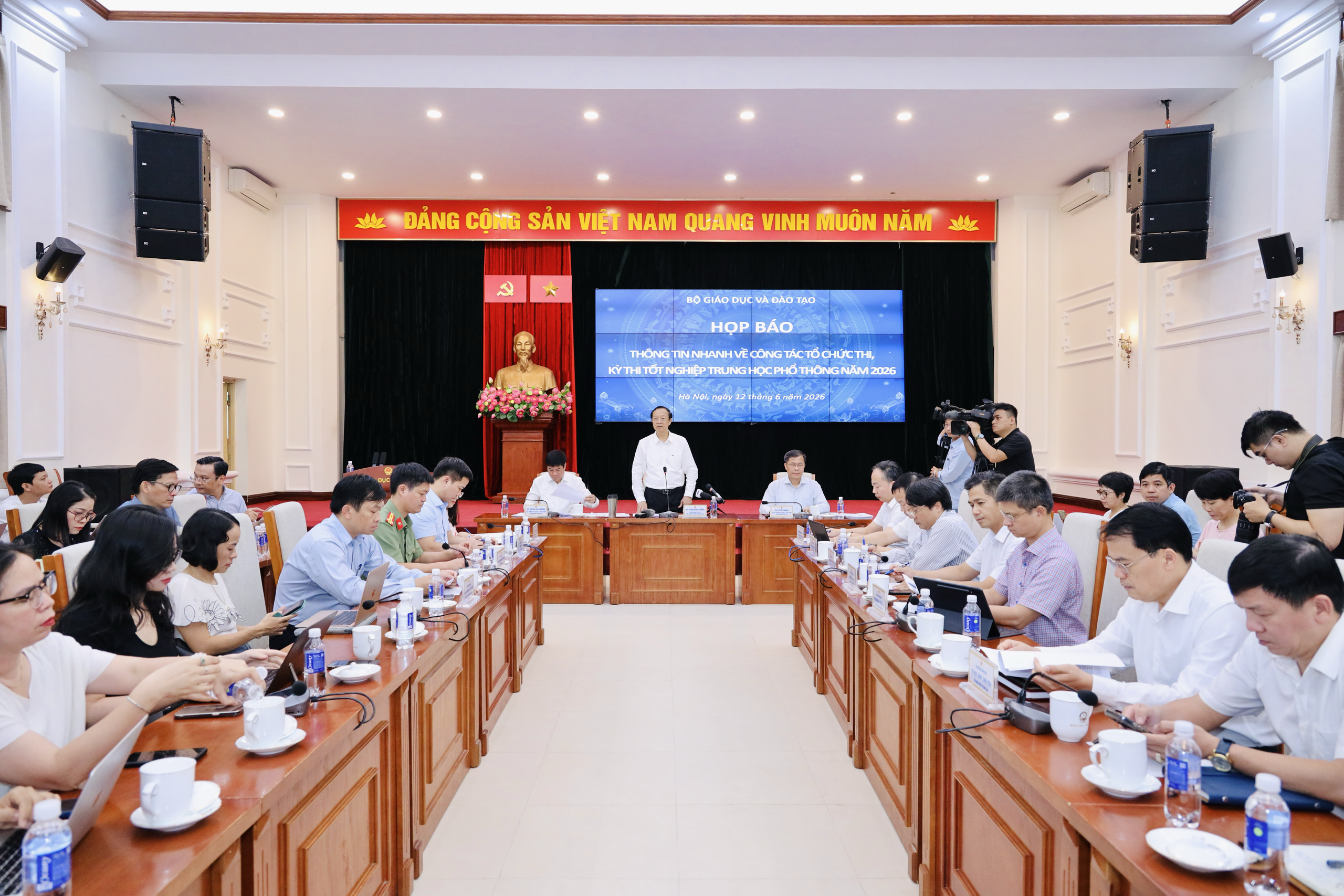 74 th&iacute; sinh bị đ&igrave;nh chỉ, chưa ghi nhận lộ đề thi tốt nghiệp THPT 2026 - Ảnh 3.