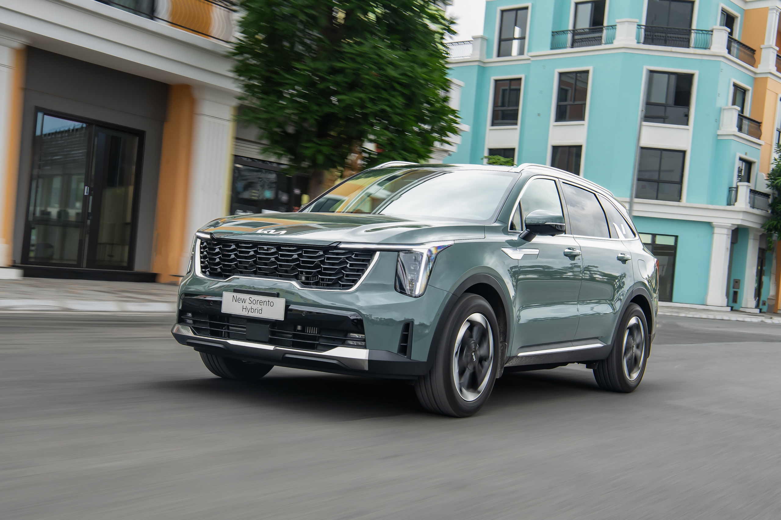 Cận cảnh New Sorento Hybrid hơn 1,3 tỷ đồng - Ảnh 1.