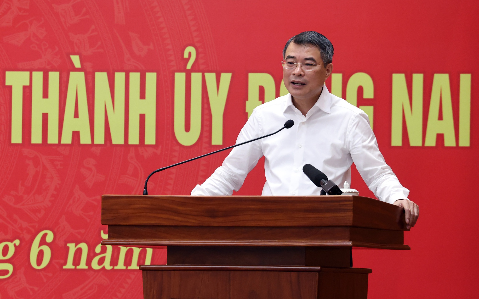 Thủ tướng: Nếu Đồng Nai cam kết đạt kết quả cao hơn, Ch&iacute;nh phủ sẽ ưu ti&ecirc;n bố tr&iacute; nguồn lực ngay trong năm 2027 - Ảnh 1.