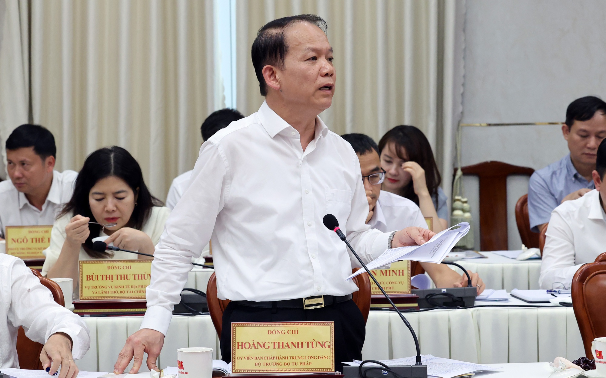 Thủ tướng: Nếu Đồng Nai cam kết đạt kết quả cao hơn, Ch&iacute;nh phủ sẽ ưu ti&ecirc;n bố tr&iacute; nguồn lực ngay trong năm 2027 - Ảnh 9.
