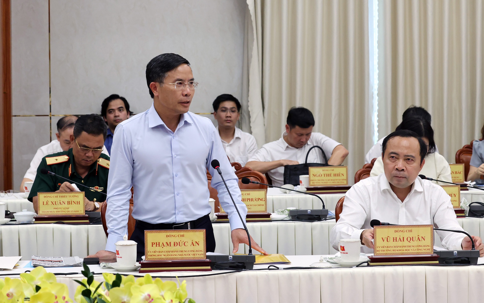 Thủ tướng: Nếu Đồng Nai cam kết đạt kết quả cao hơn, Ch&iacute;nh phủ sẽ ưu ti&ecirc;n bố tr&iacute; nguồn lực ngay trong năm 2027 - Ảnh 10.