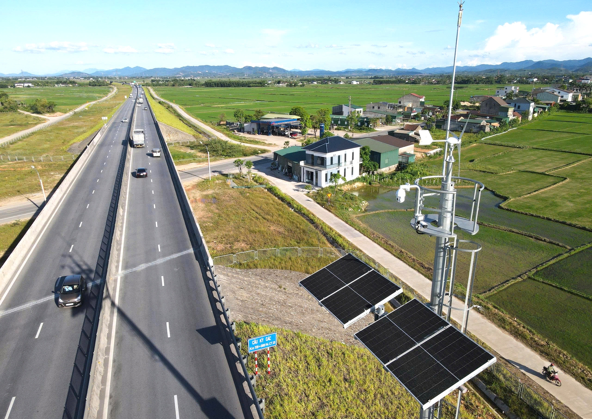 Ho&agrave;n thiện hệ thống giao th&ocirc;ng th&ocirc;ng minh v&agrave; thu ph&iacute; điện tử cao tốc H&agrave; Tĩnh 2026 - Ảnh 3.