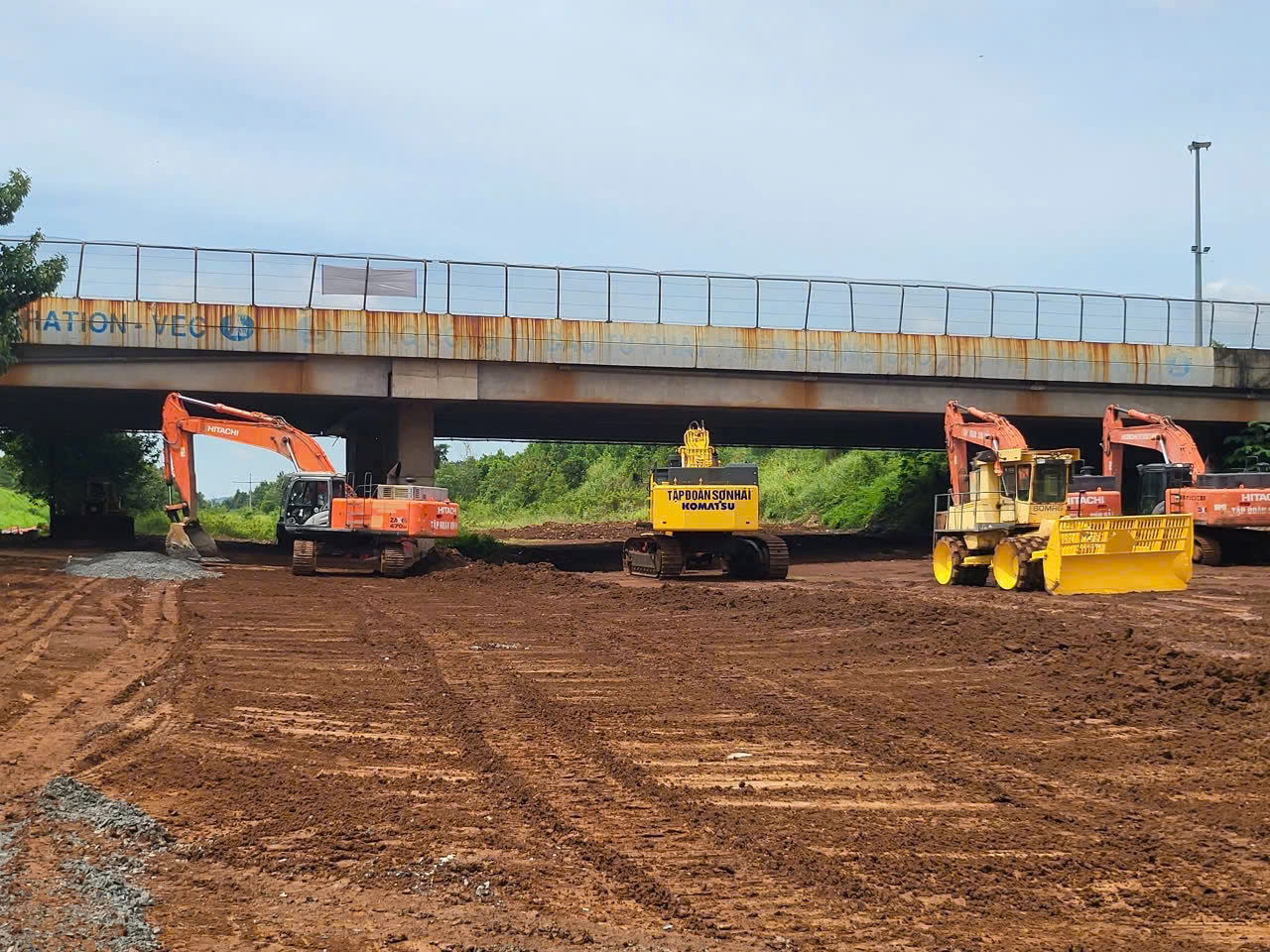 B&agrave;n giao to&agrave;n bộ mặt bằng thi c&ocirc;ng cao tốc Dầu Gi&acirc;y - T&acirc;n Ph&uacute; trước 30/6 - Ảnh 1.