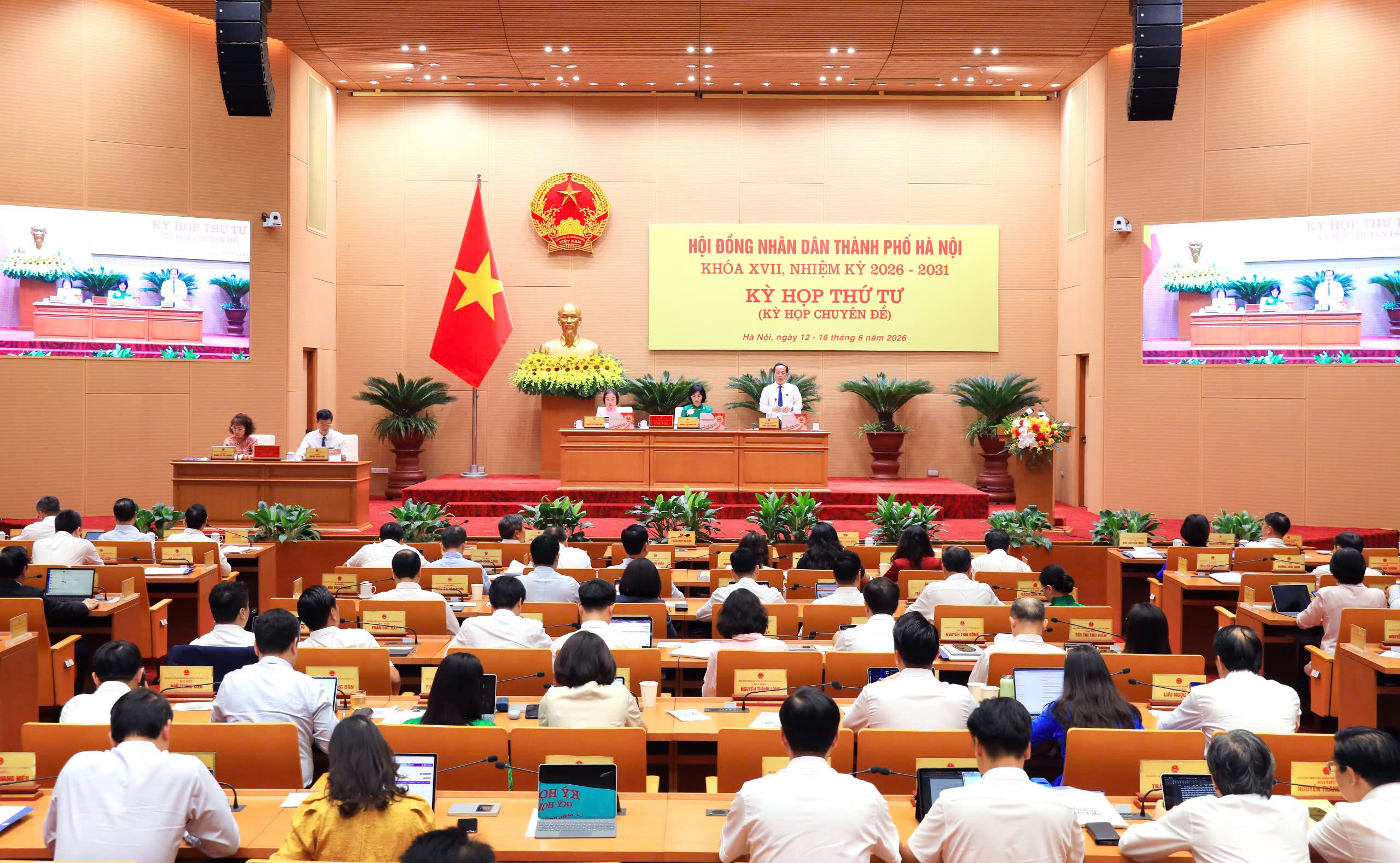 H&agrave; Nội chốt lộ tr&igrave;nh v&ugrave;ng ph&aacute;t thải thấp trong V&agrave;nh đai 1  - Ảnh 1.