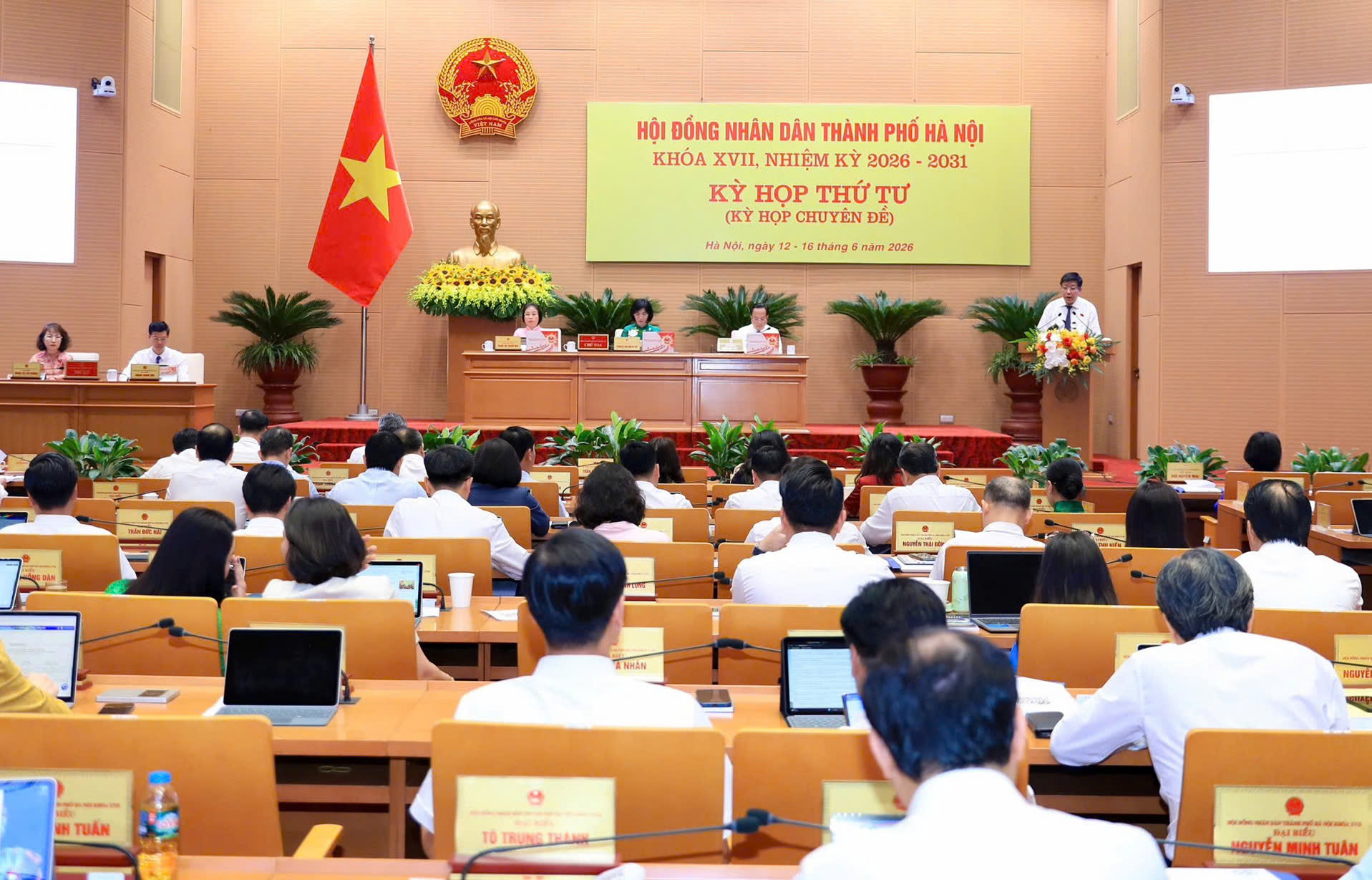 H&agrave; Nội ban h&agrave;nh loạt cơ chế đặc th&ugrave; ph&aacute;t triển hạ tầng giao th&ocirc;ng v&agrave; kh&ocirc;ng gian ngầm - Ảnh 1.